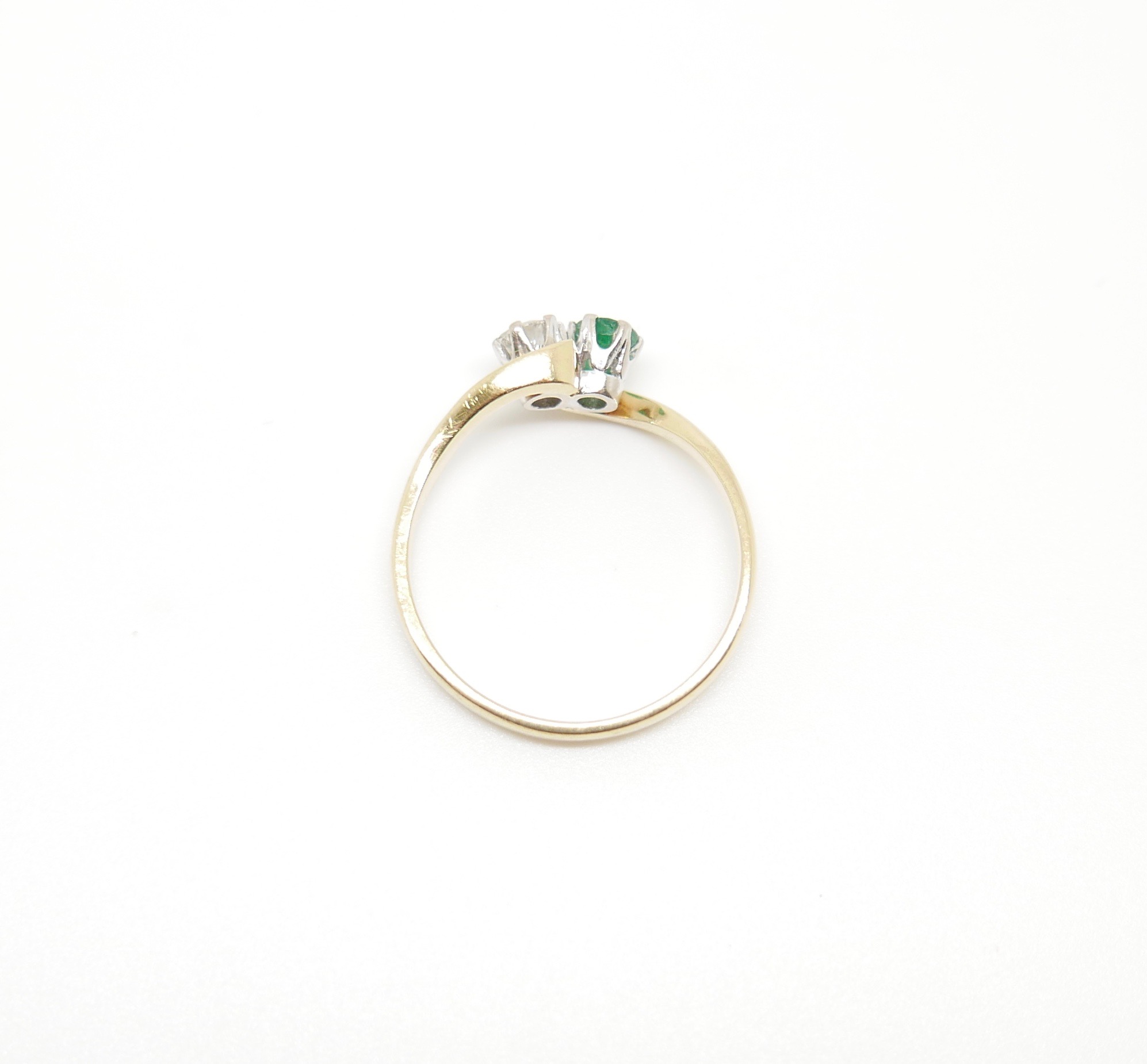 vintage jewellery emerald twist ring