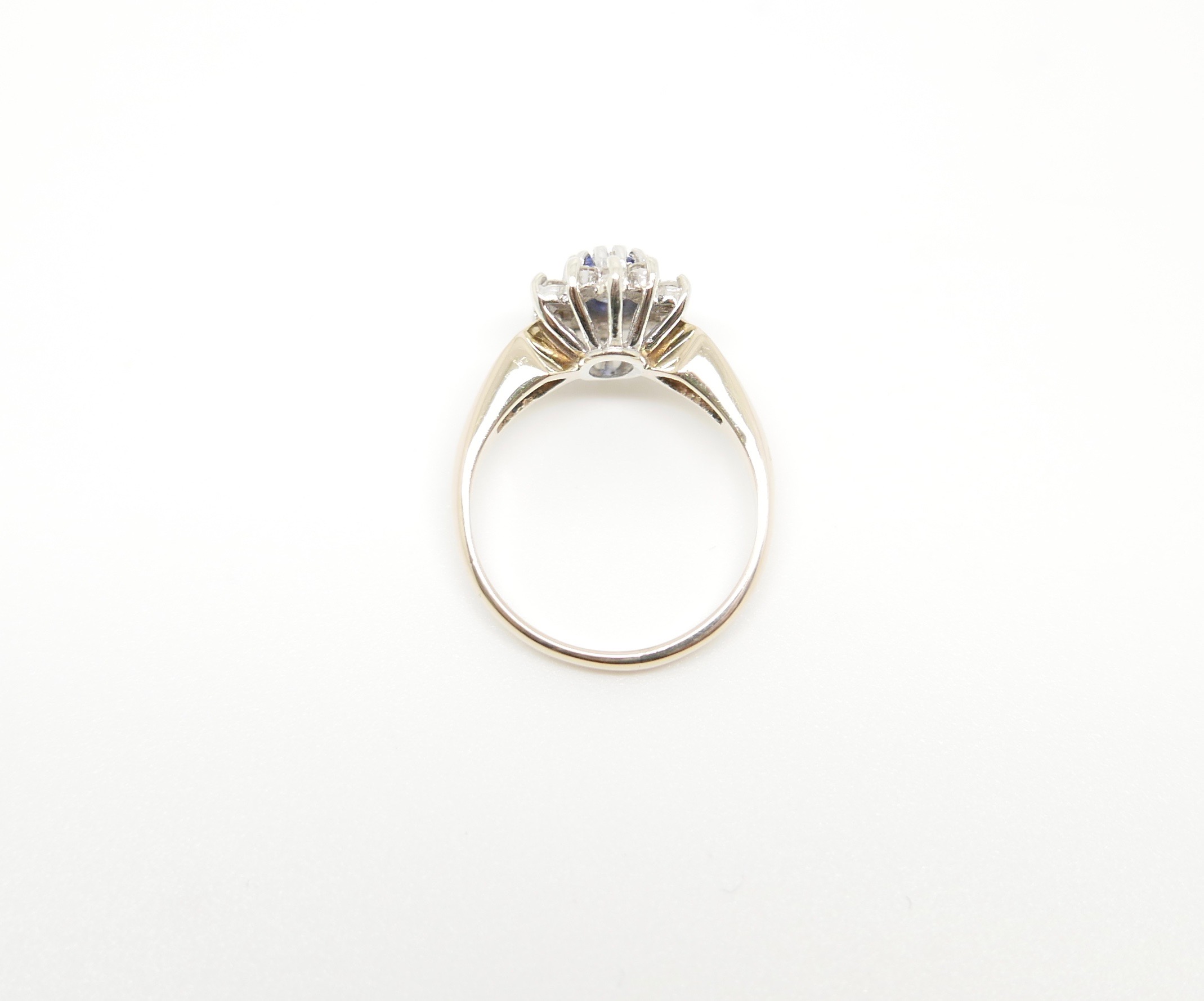 antique jewellery boutique ring
