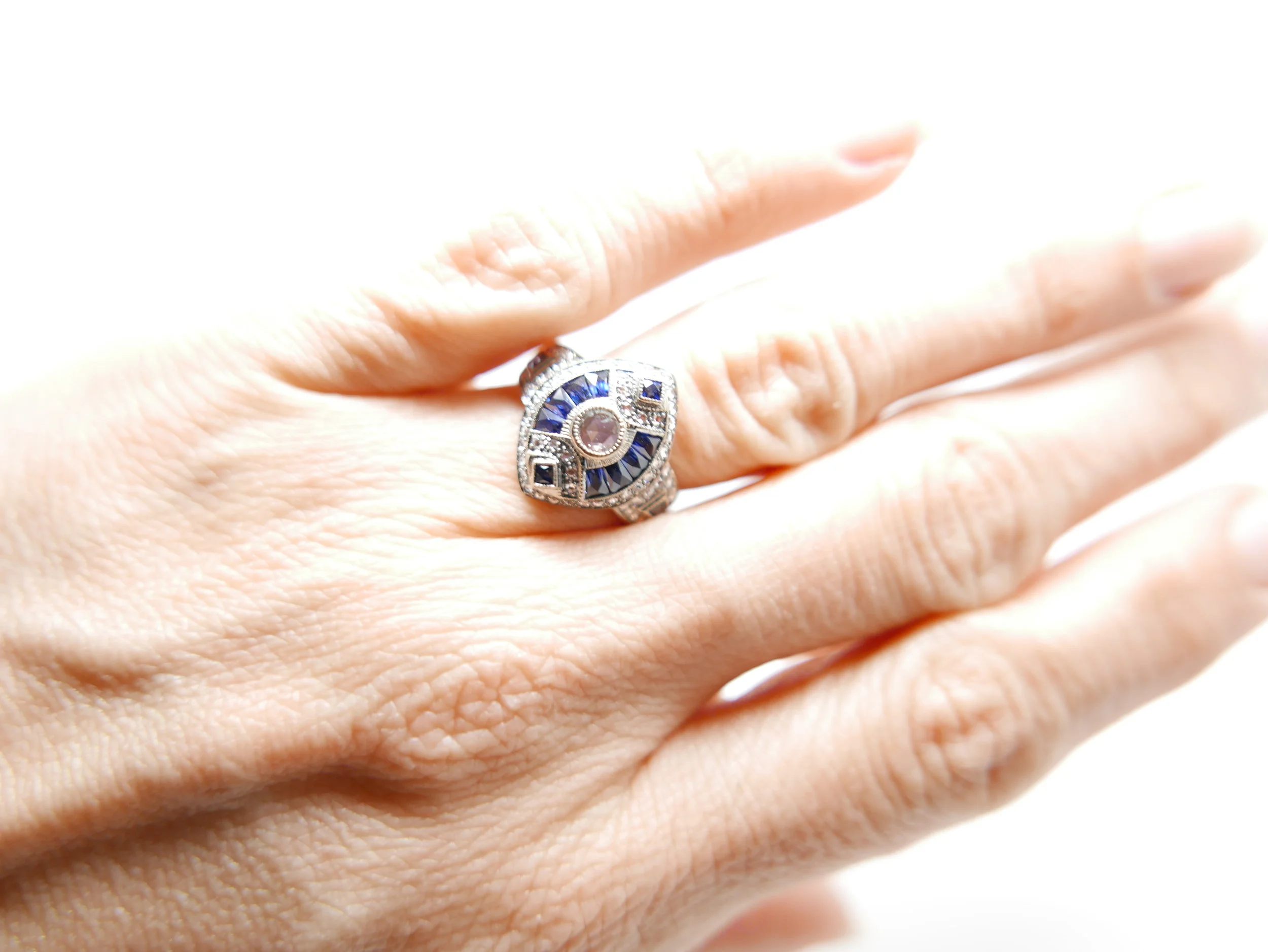 Vintage Jewellery Wiltshire
