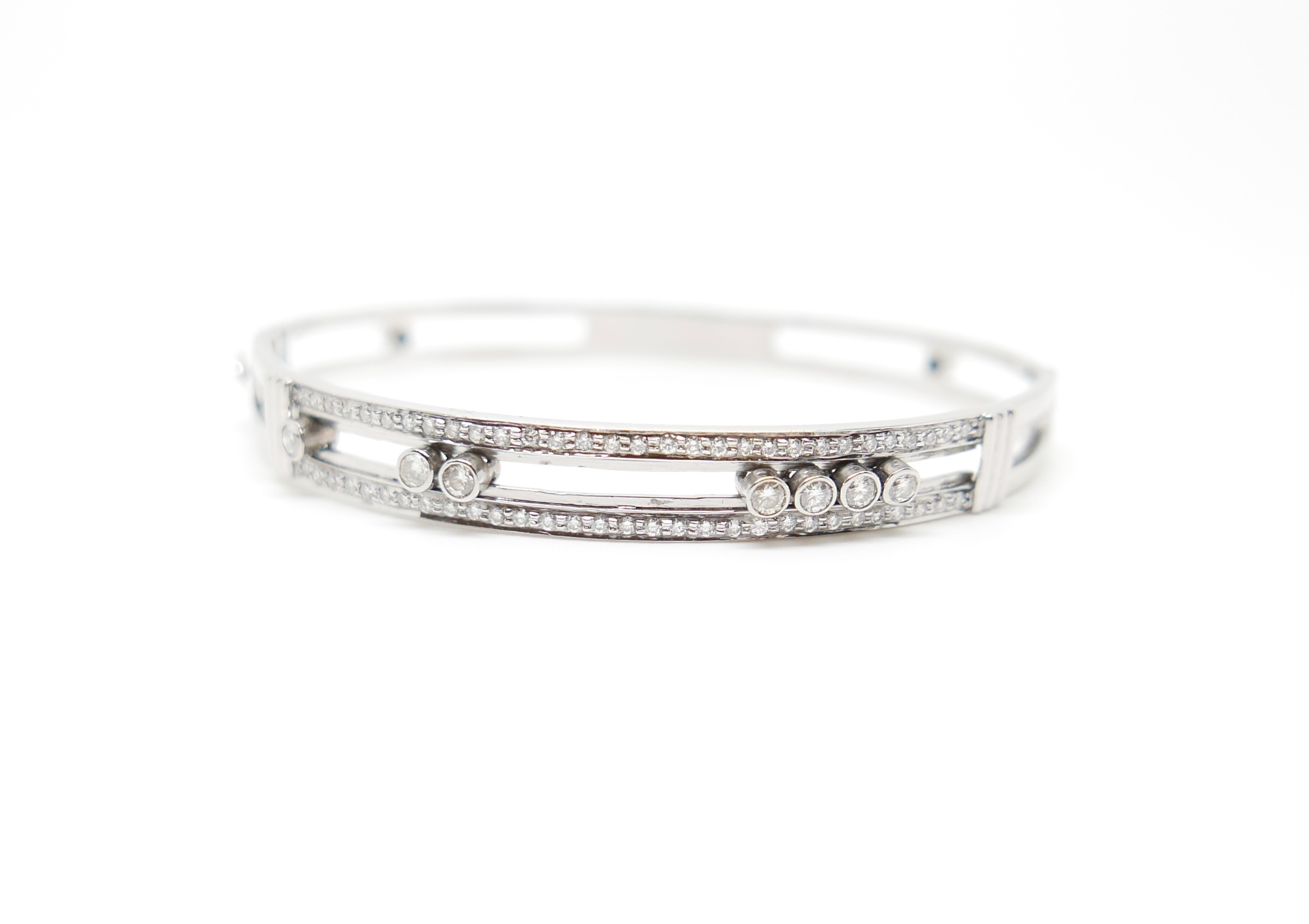 Vintage Jewellery London
