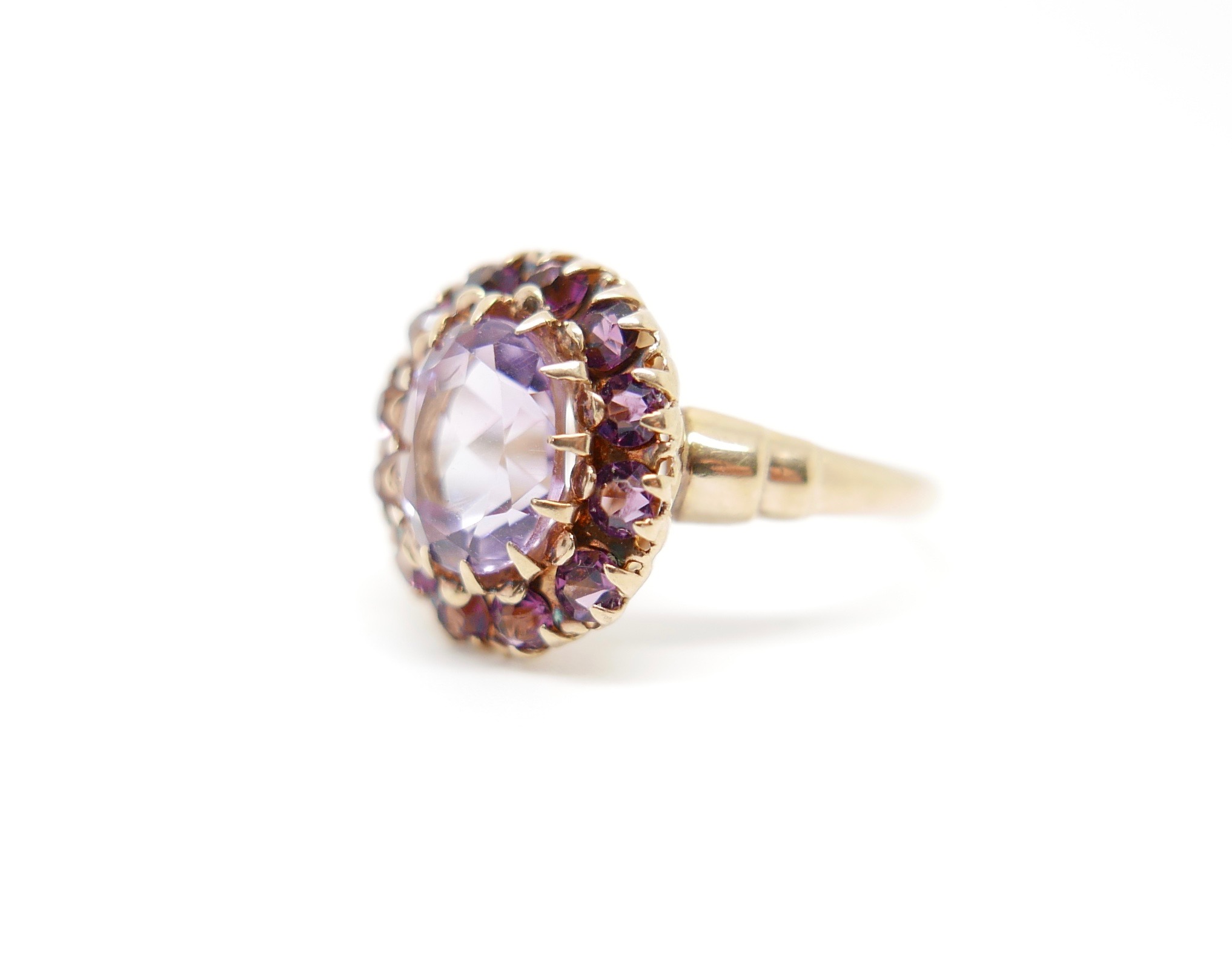 vintage jewellery online
