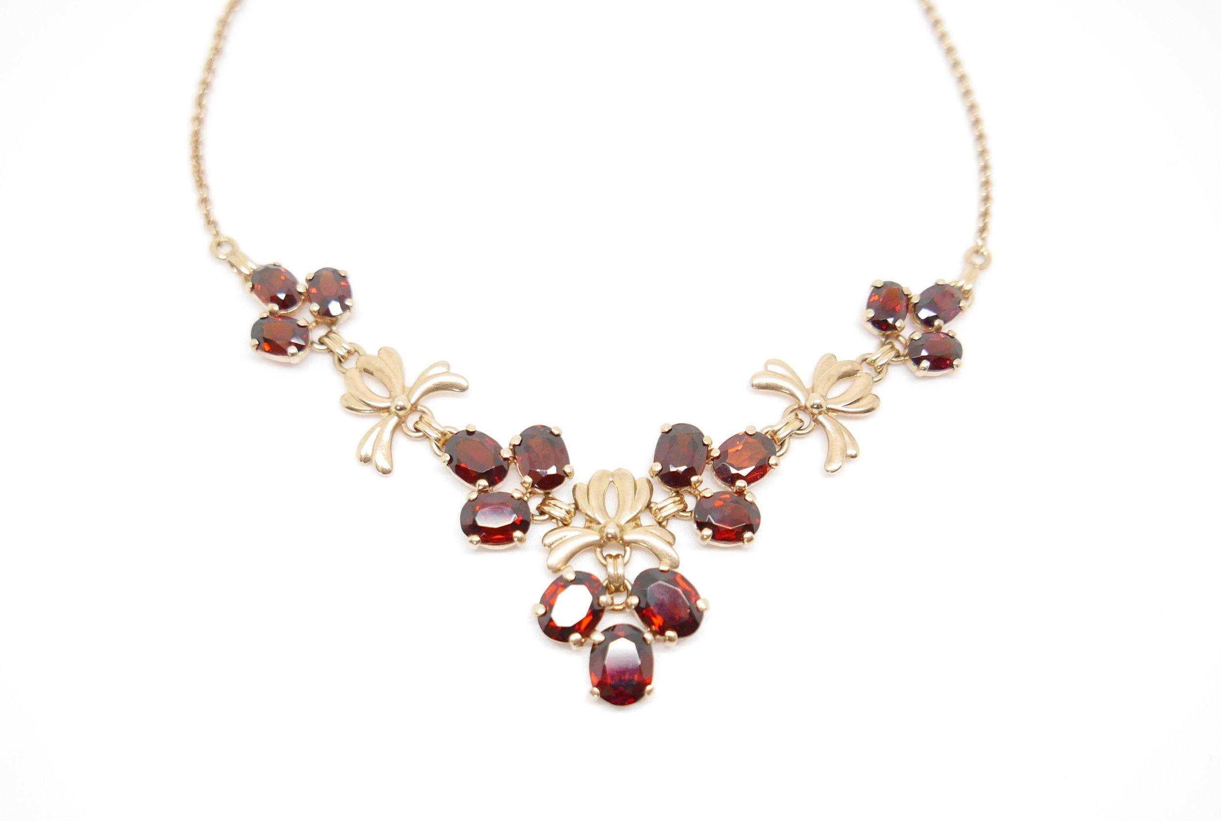 vintage garnet necklace