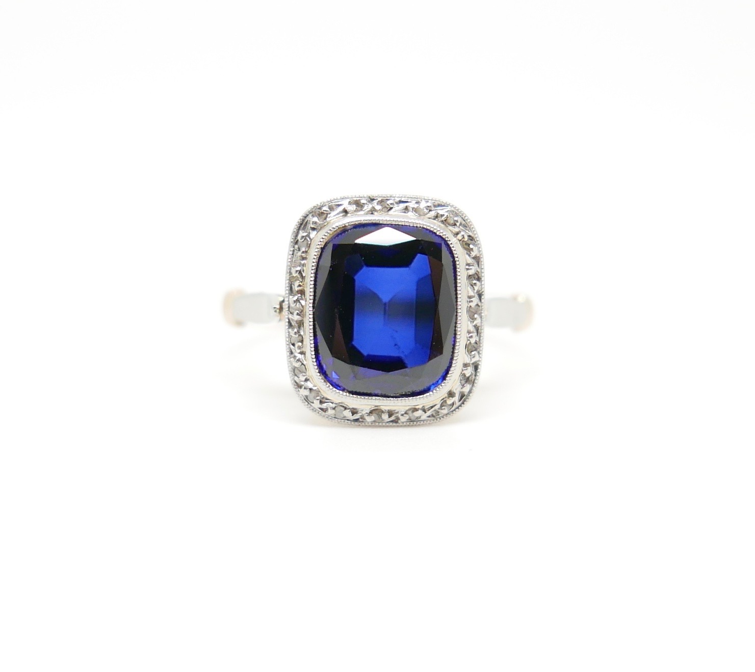 vintage sapphire ring