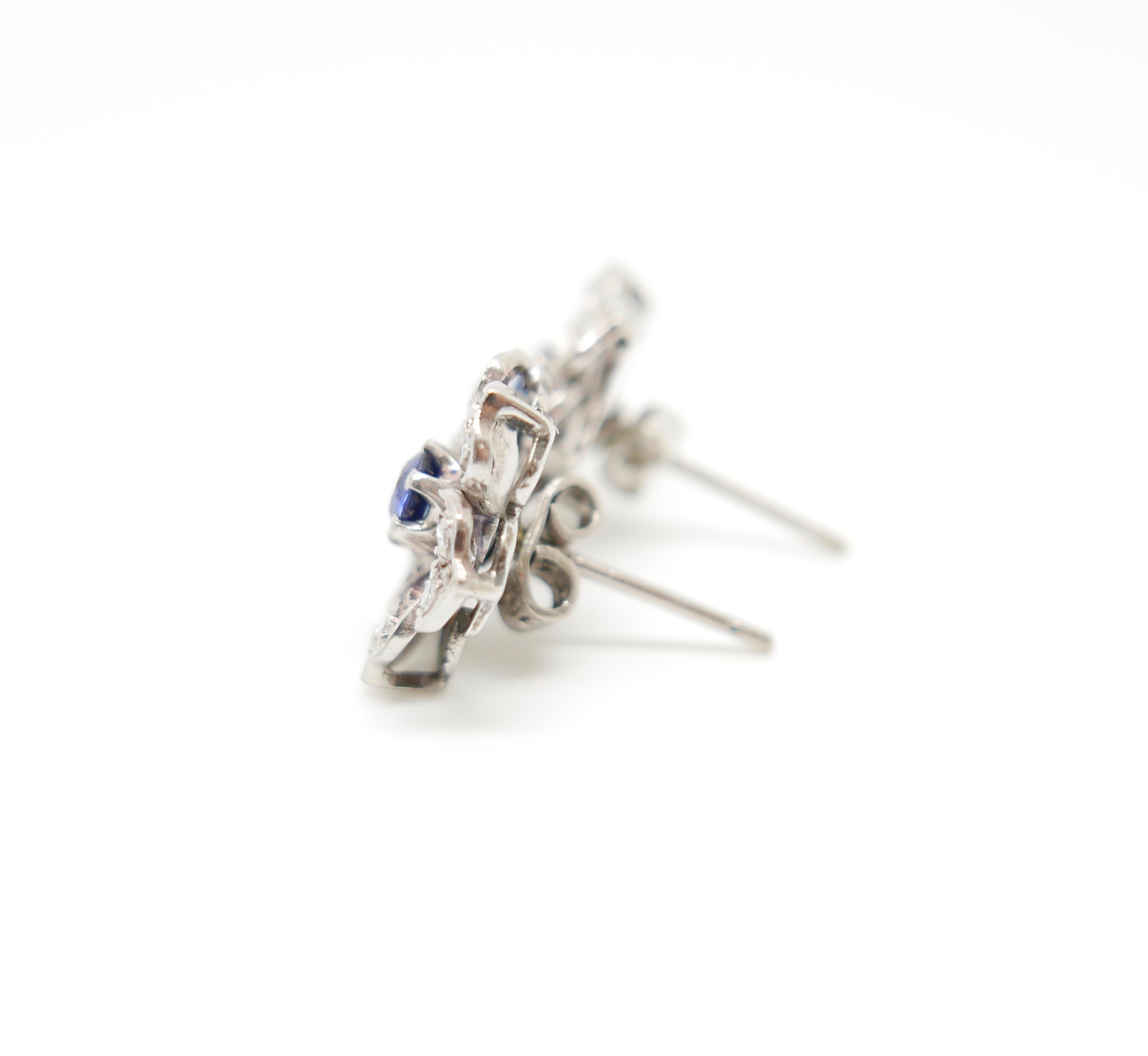 antique jewellery