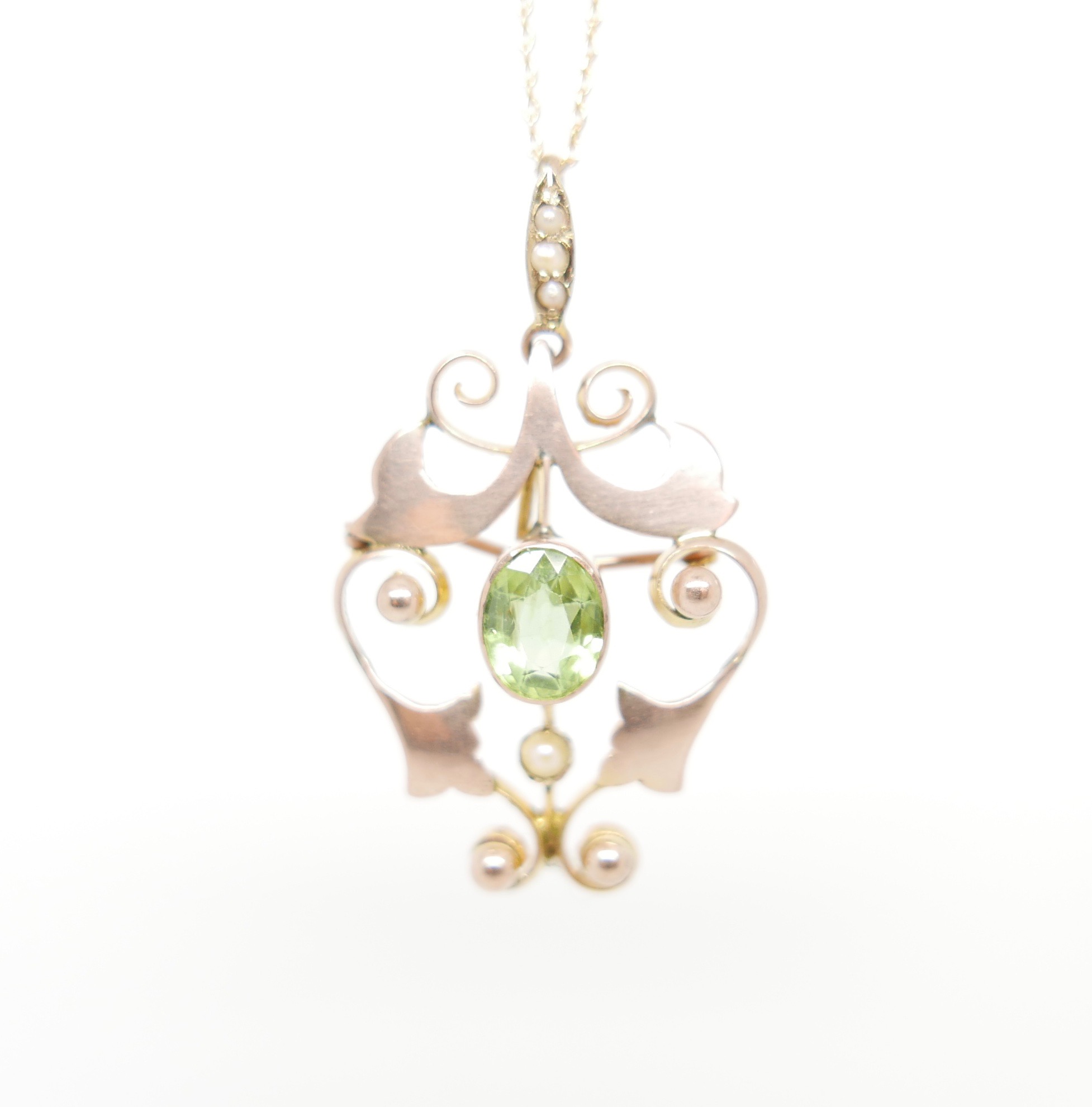 Peridot vintage necklace