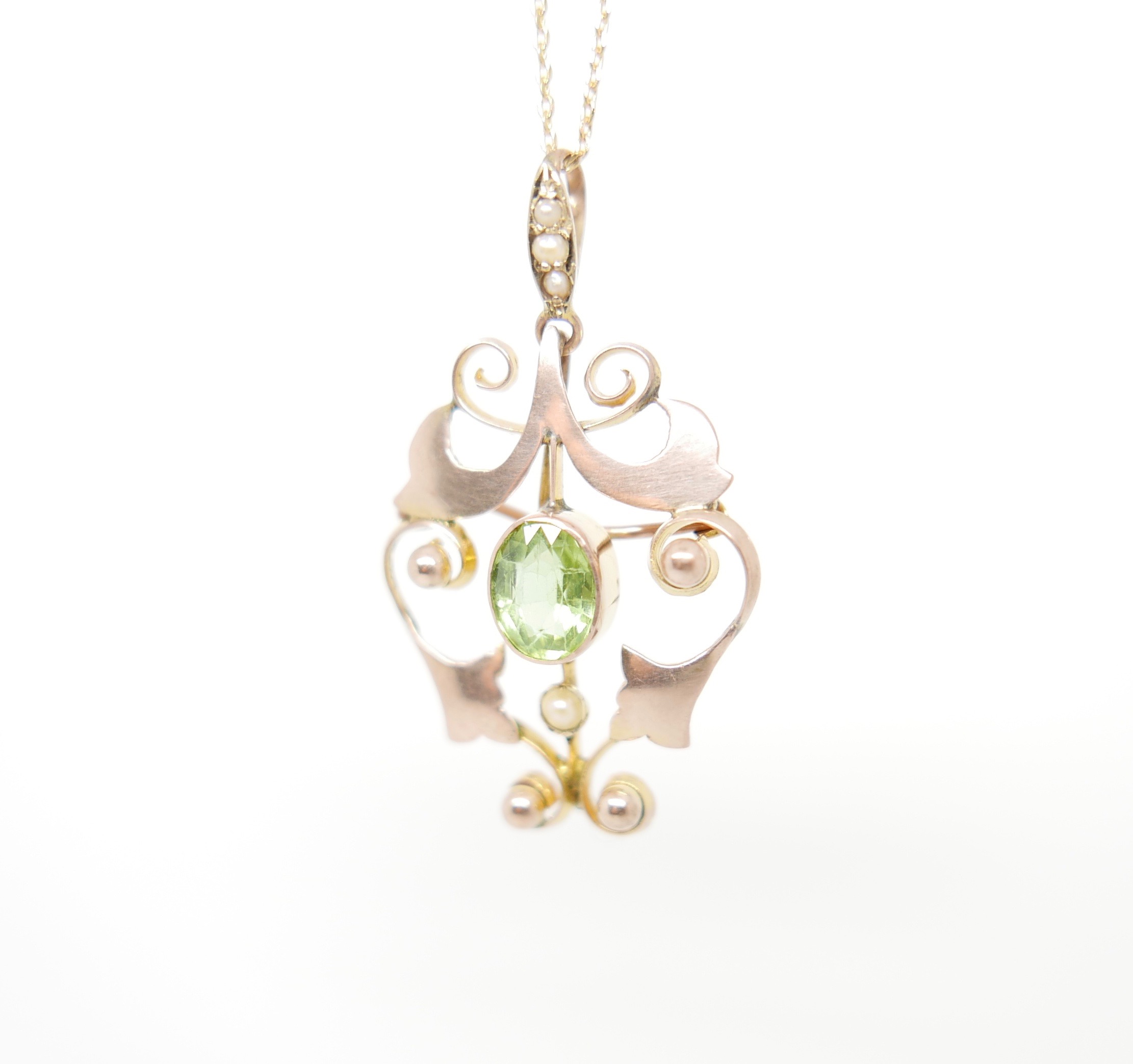 vintage jewellery
