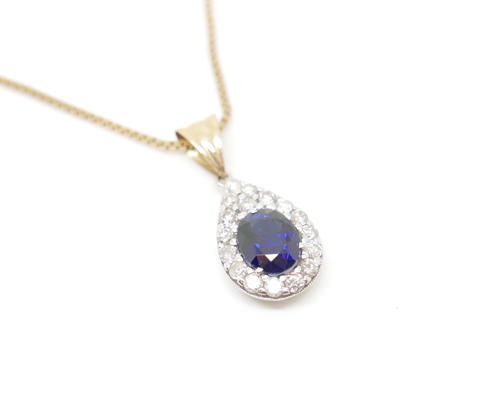 vintage pendant sapphire