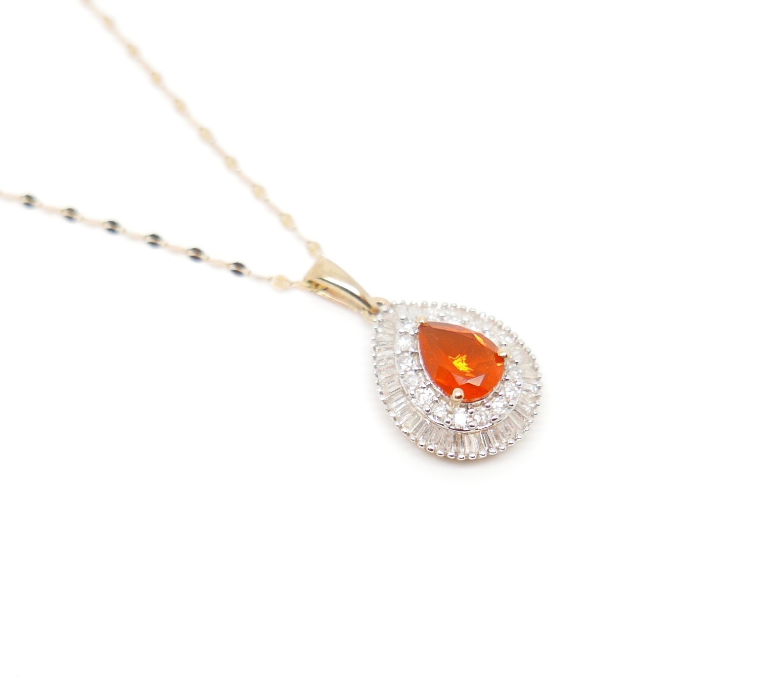 Vintage Necklace Hungerford Berkshire