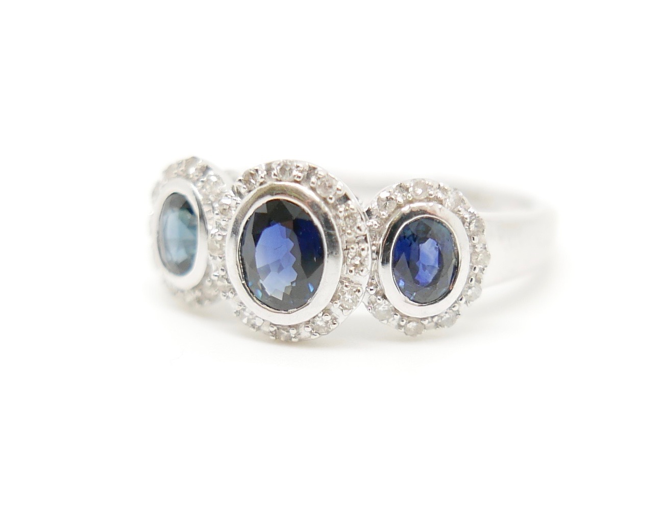sapphire ring vintage
