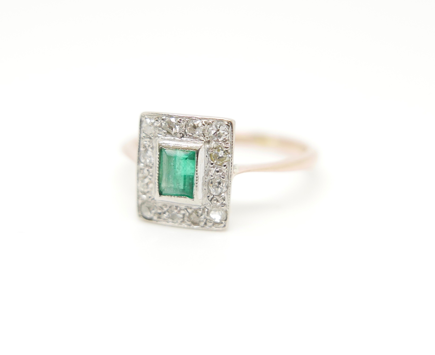 Art Deco Engagement Ring