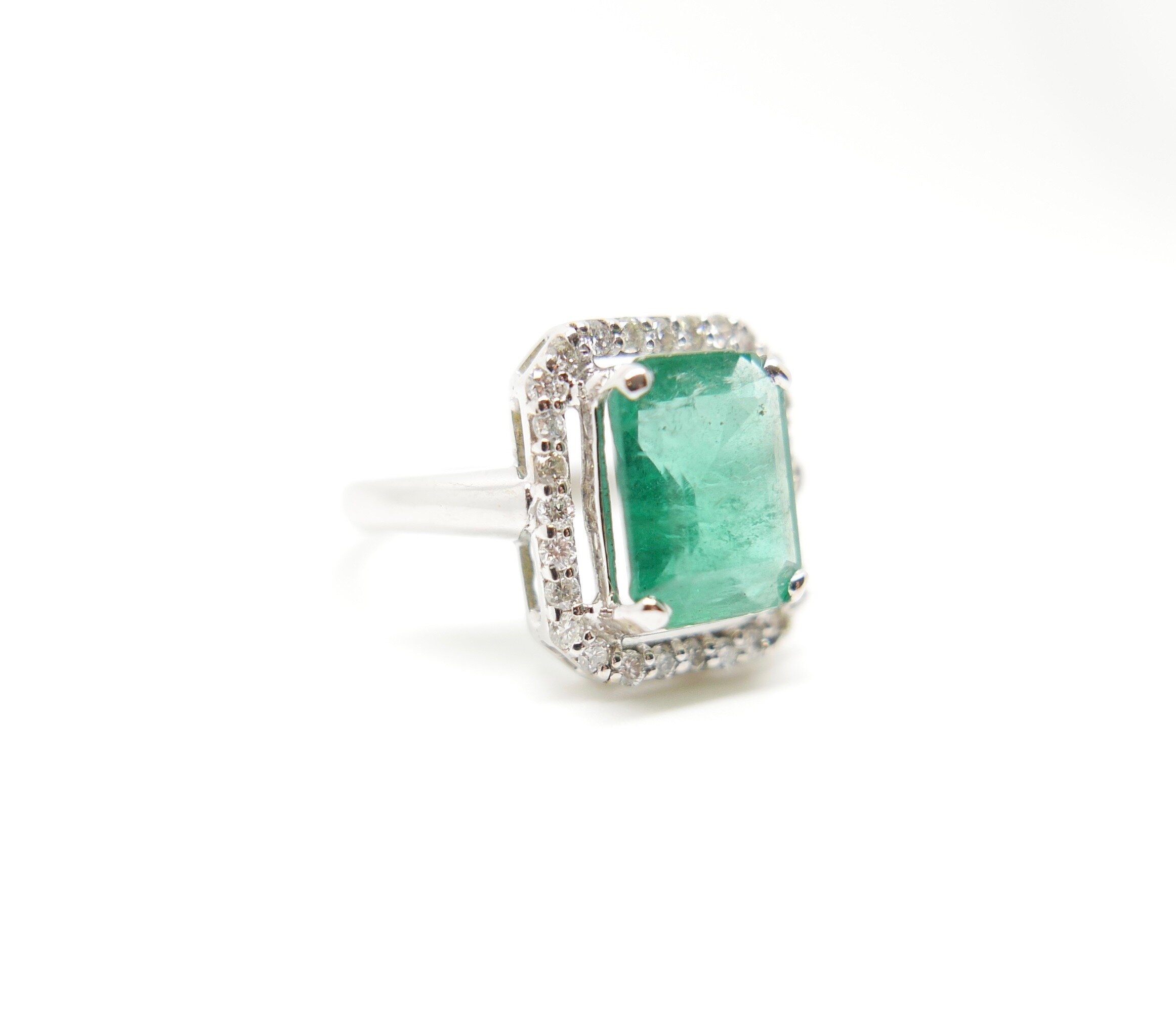 emerald vintage ring