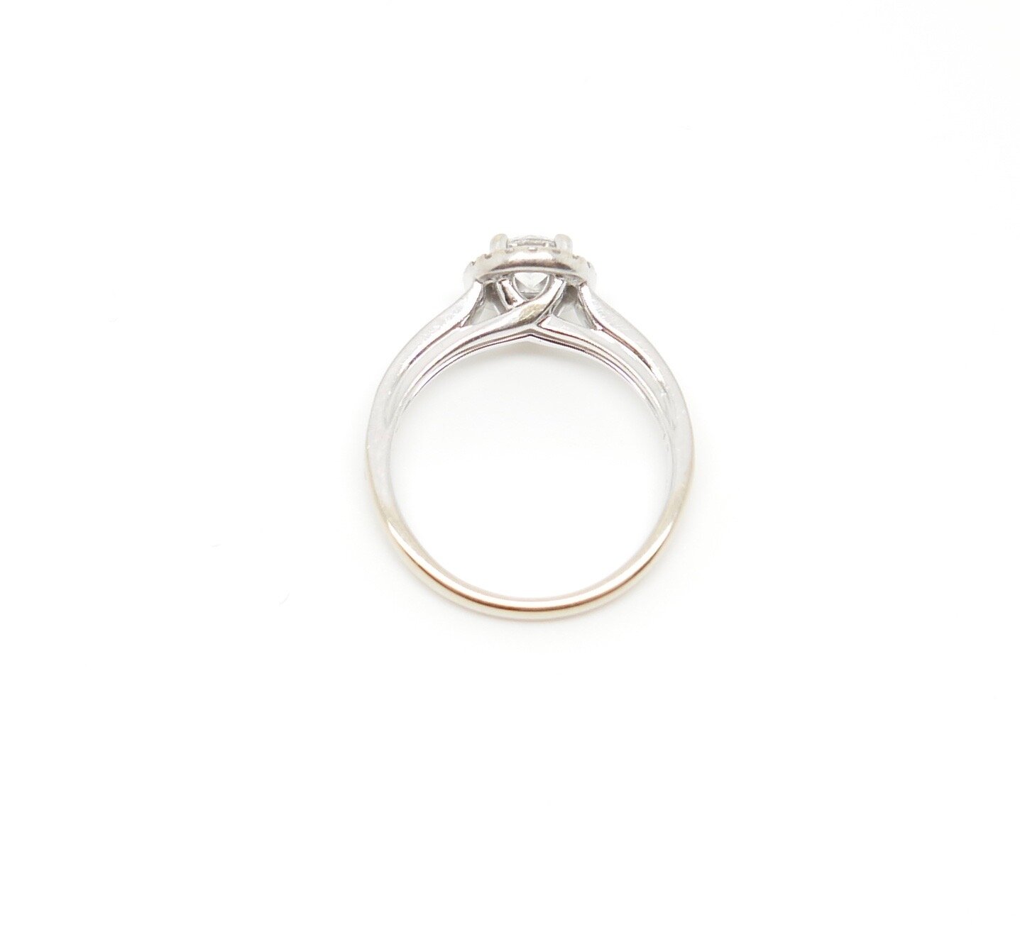 Vintage Diamond Solitaire