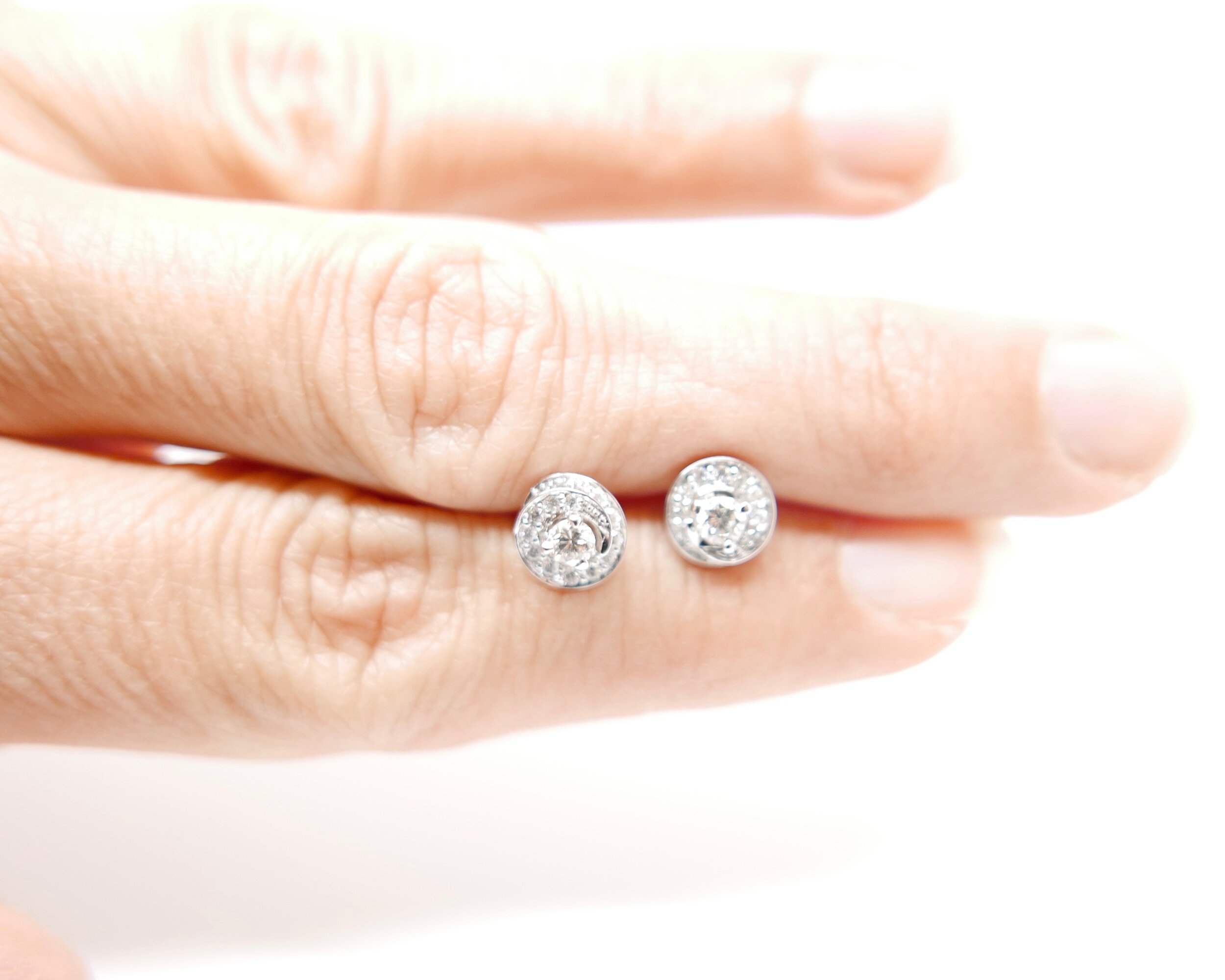 diamond studs vintage