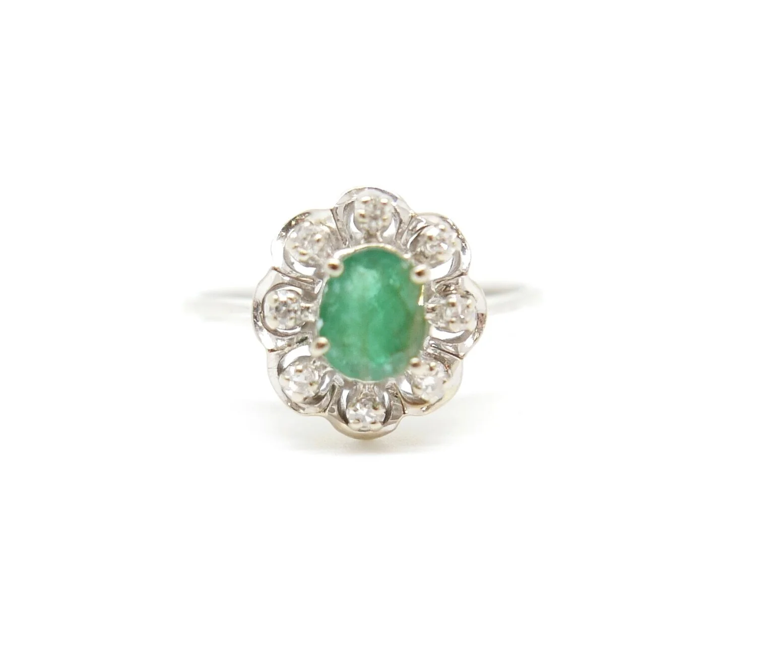Emerald &amp; Diamond Ring in 18ct Gold