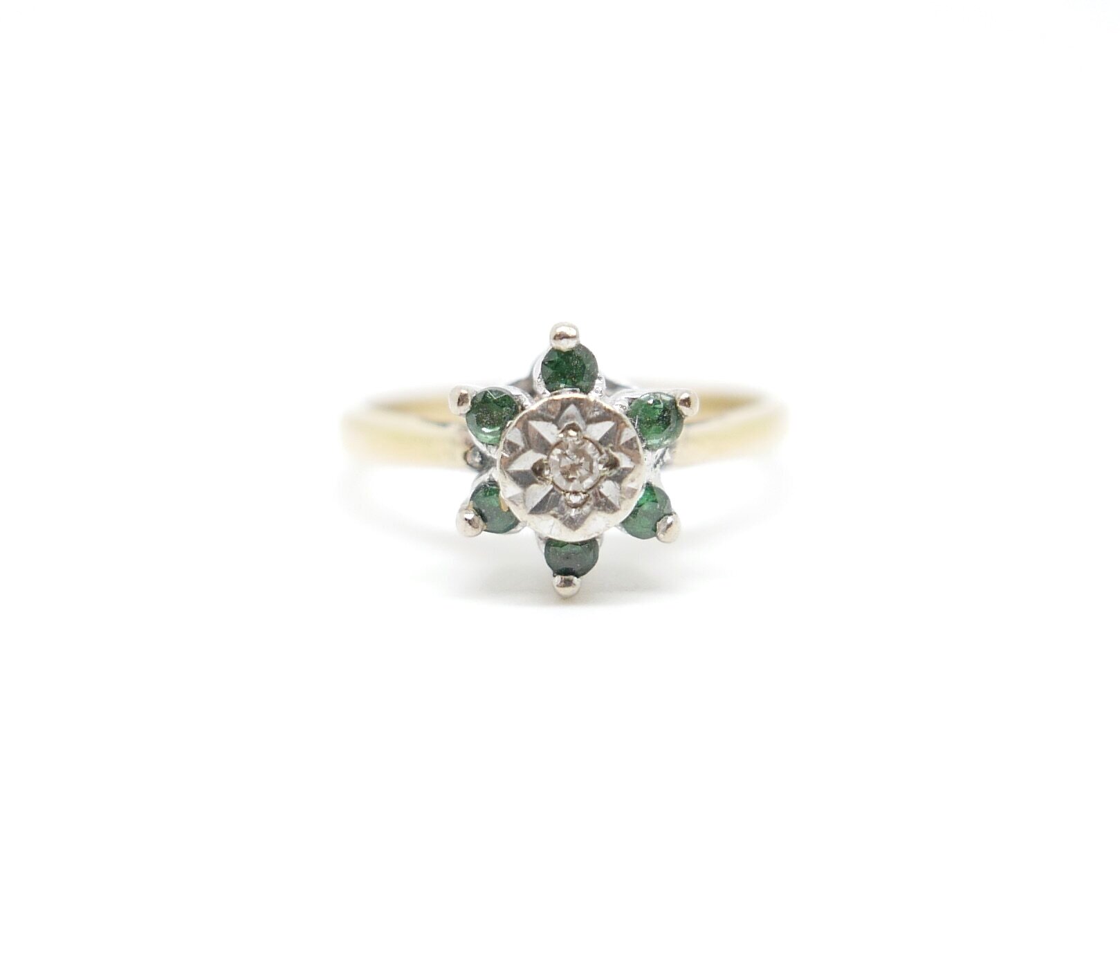 Emerald and Diamond Ring in 18ct Gold