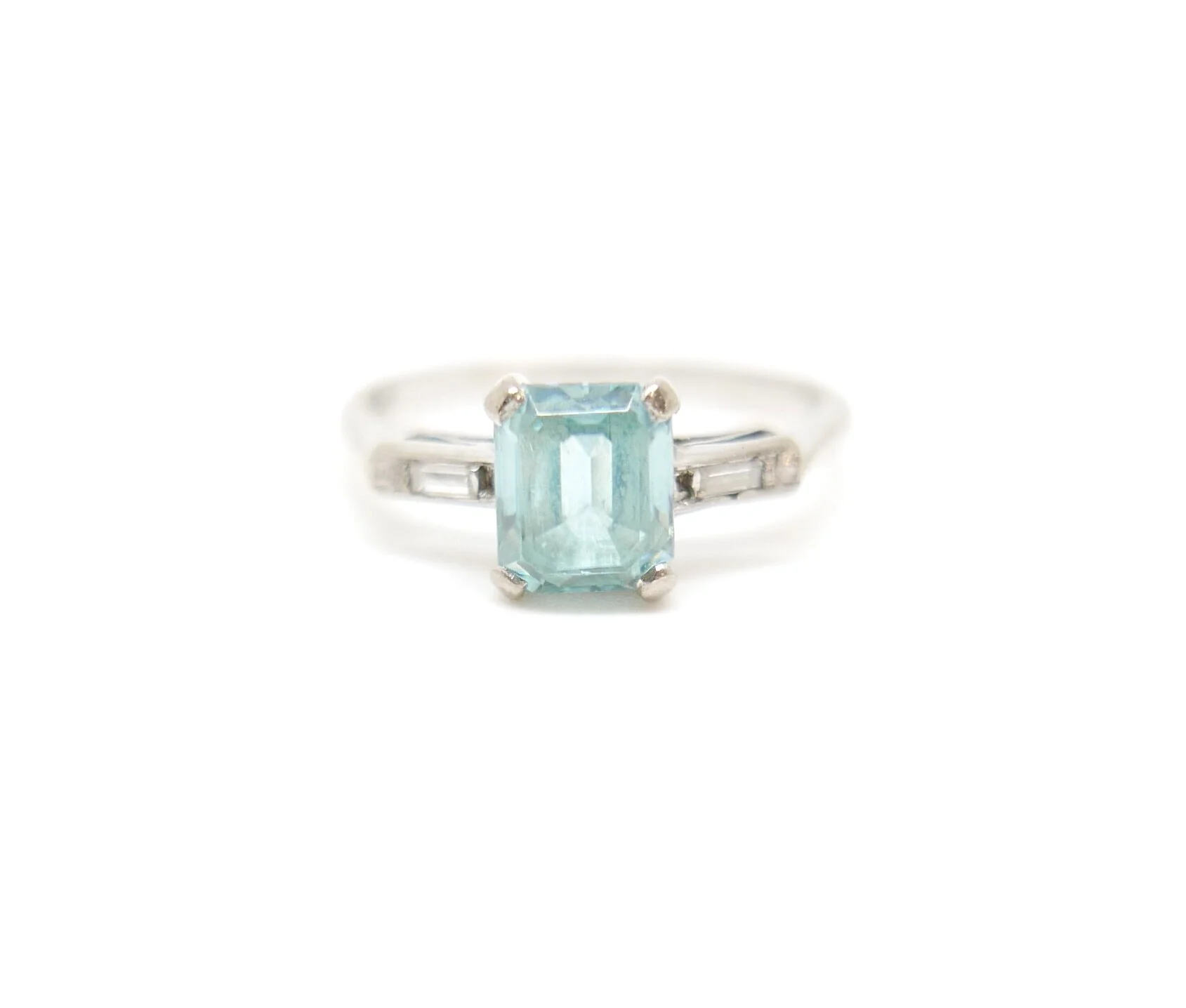 Blue Topaz and Diamond Ring in 18ct Gold