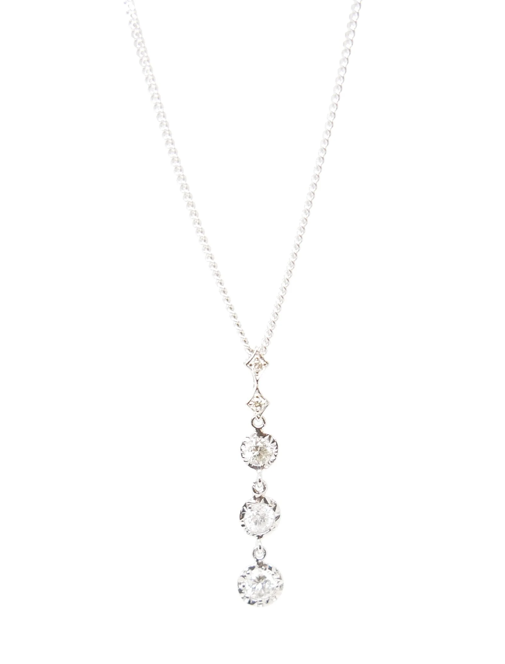Diamond Pendant in 14ct White Gold