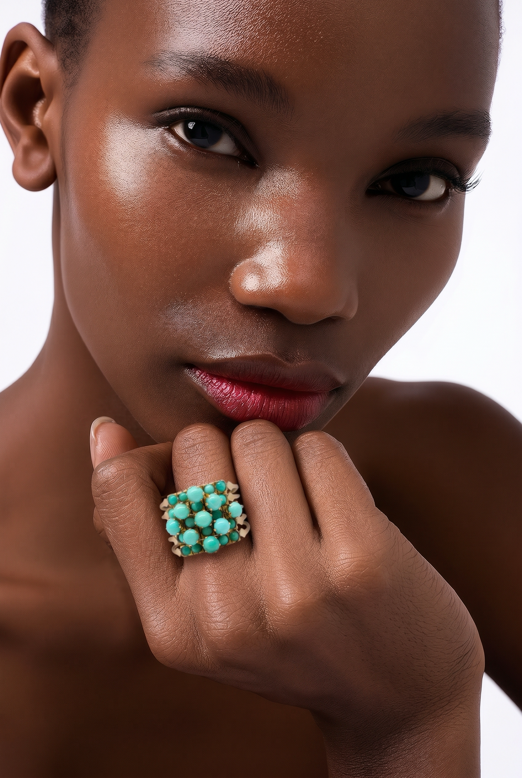 vintage 14ct gold harem ring set with a grid of round turquoise cabochons