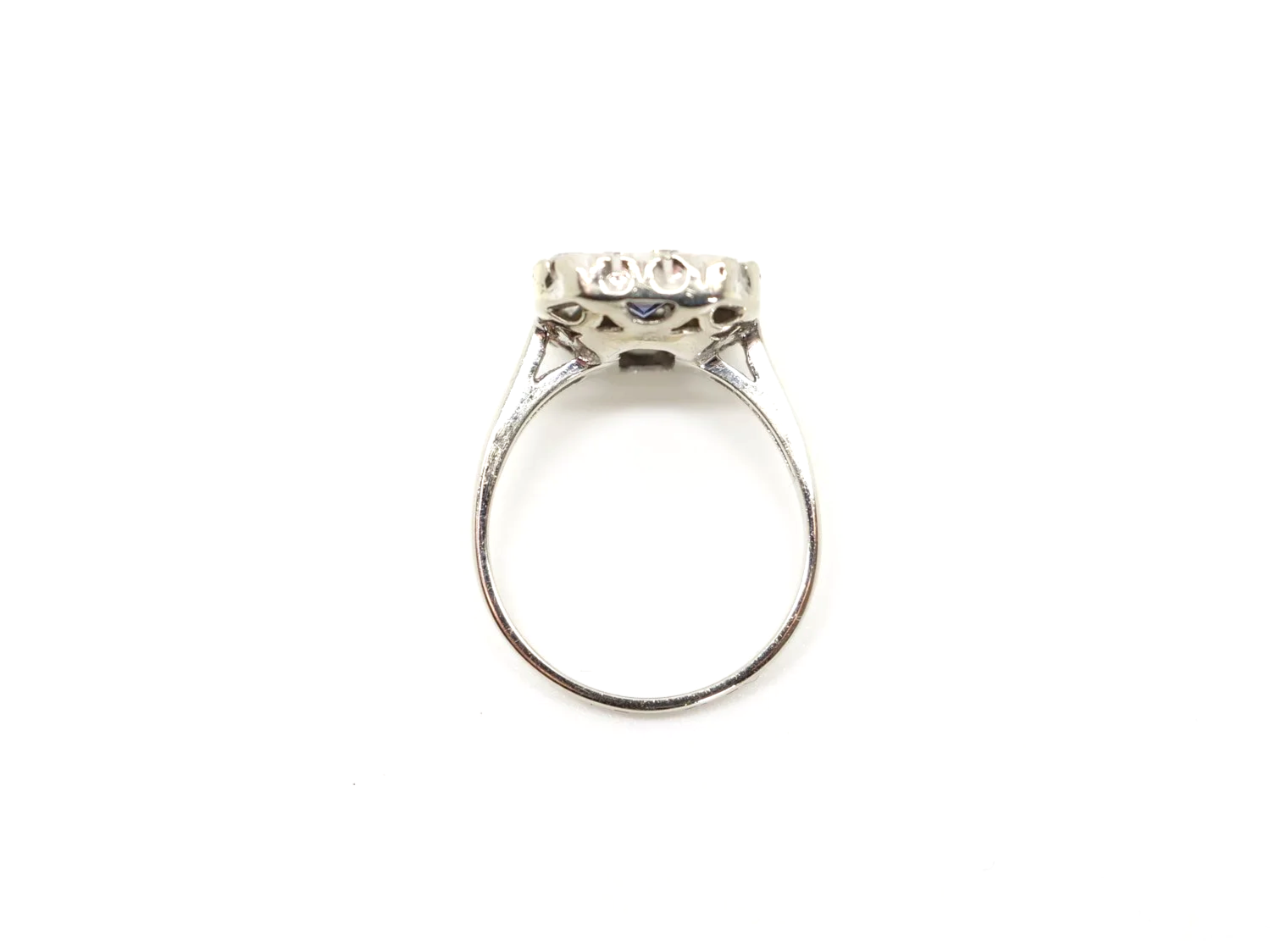 Vintage 14ct white gold sapphire and diamond cluster cocktail ring