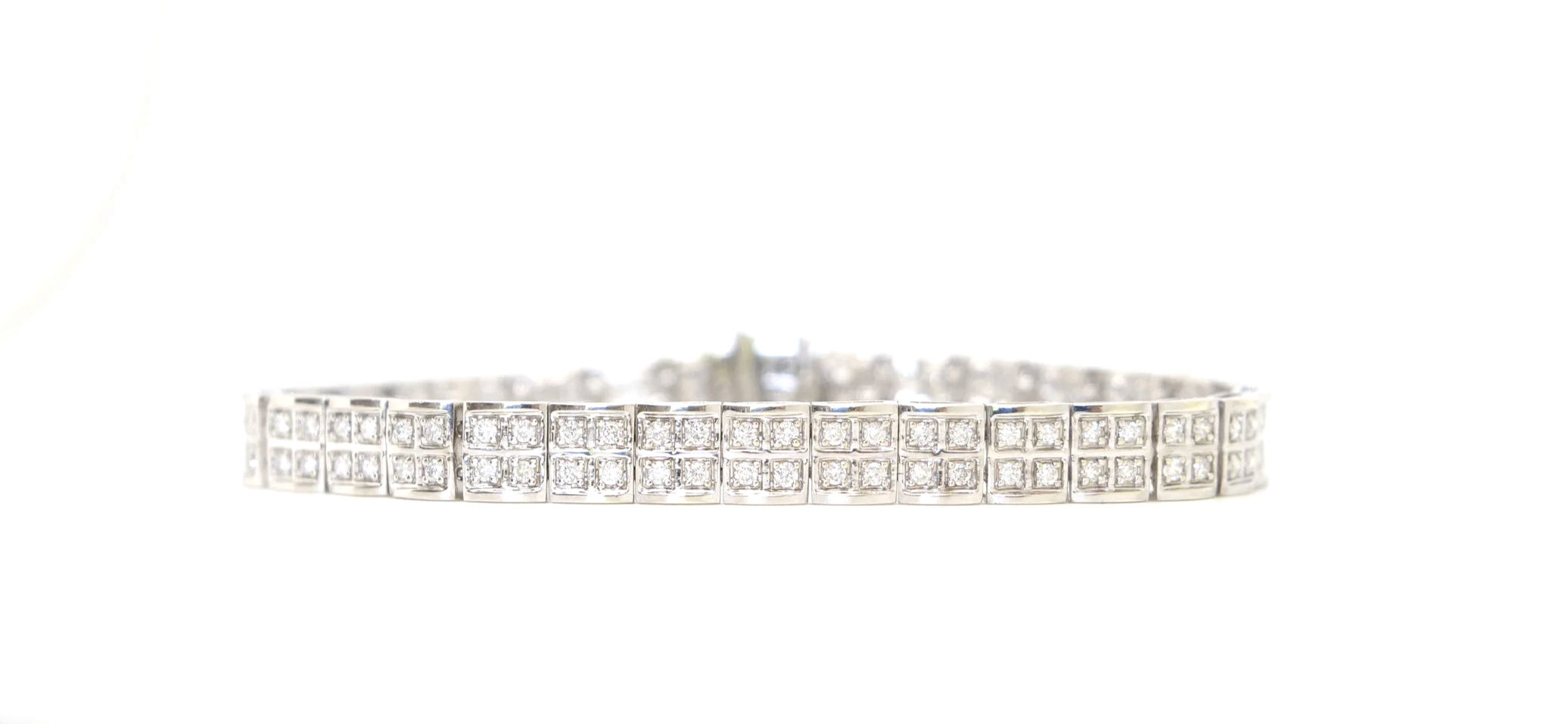 A substantial 9ct white gold diamond bracelet set with 2 carats of round brilliant cut diamonds