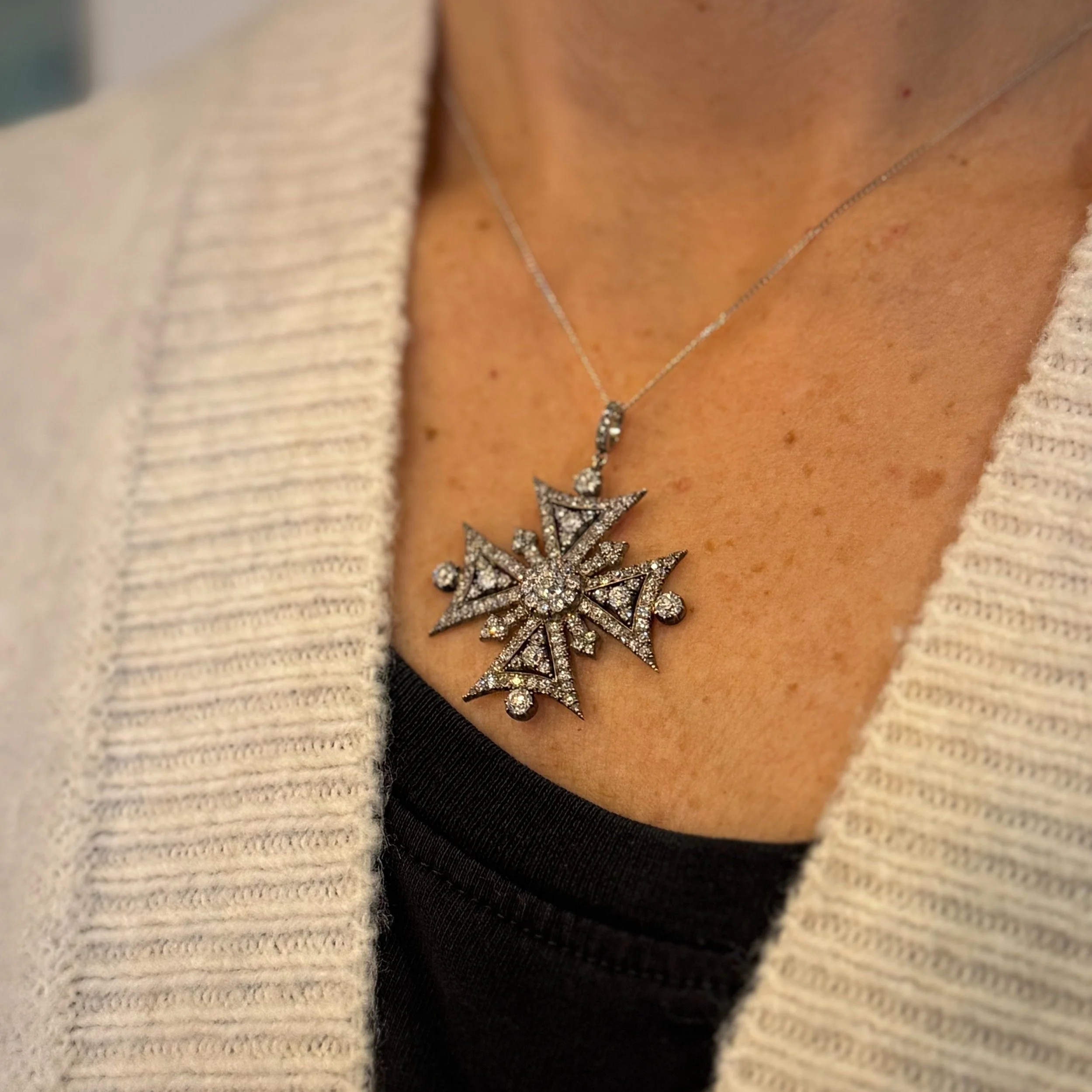 Superb Georgian Maltese cross, set with approximately 3cts of super old cut diamonds (G-I colour and SI clarity) set in 18ct gold and silver.