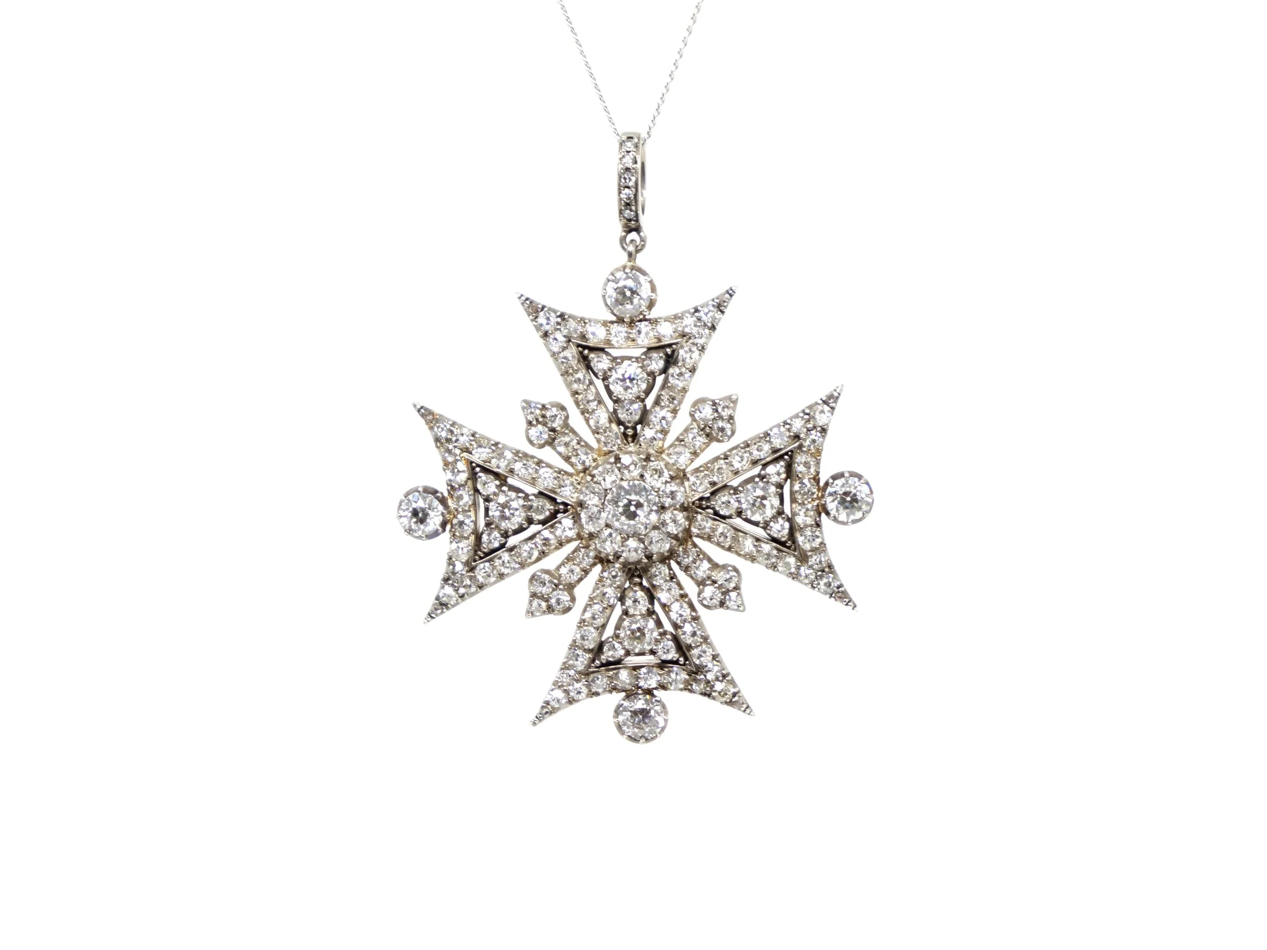 Superb Georgian Maltese cross, set with approximately 3cts of super old cut diamonds (G-I colour and SI clarity) set in 18ct gold and silver.