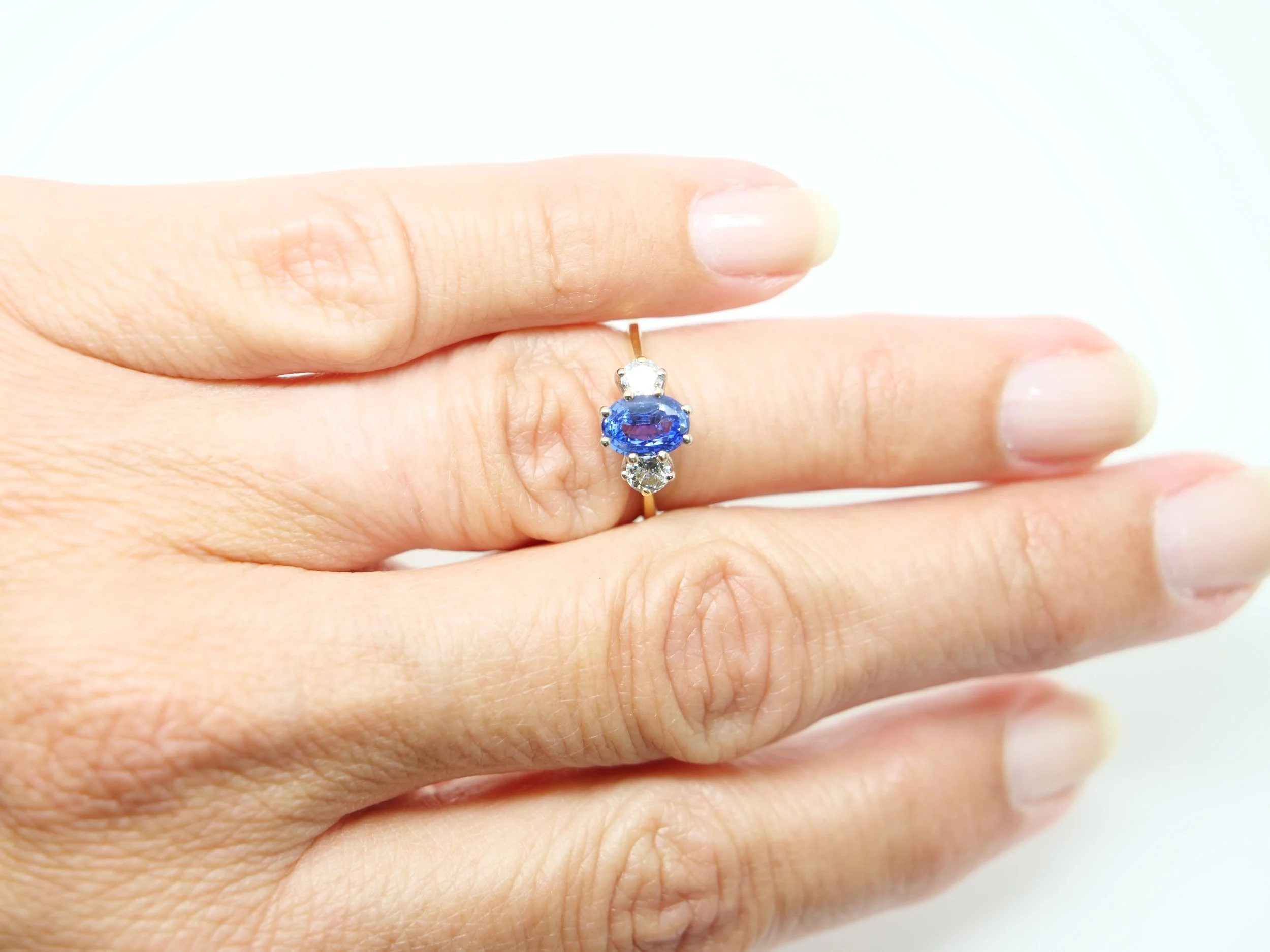 vintage 18ct gold sapphire and diamond three-stone ring