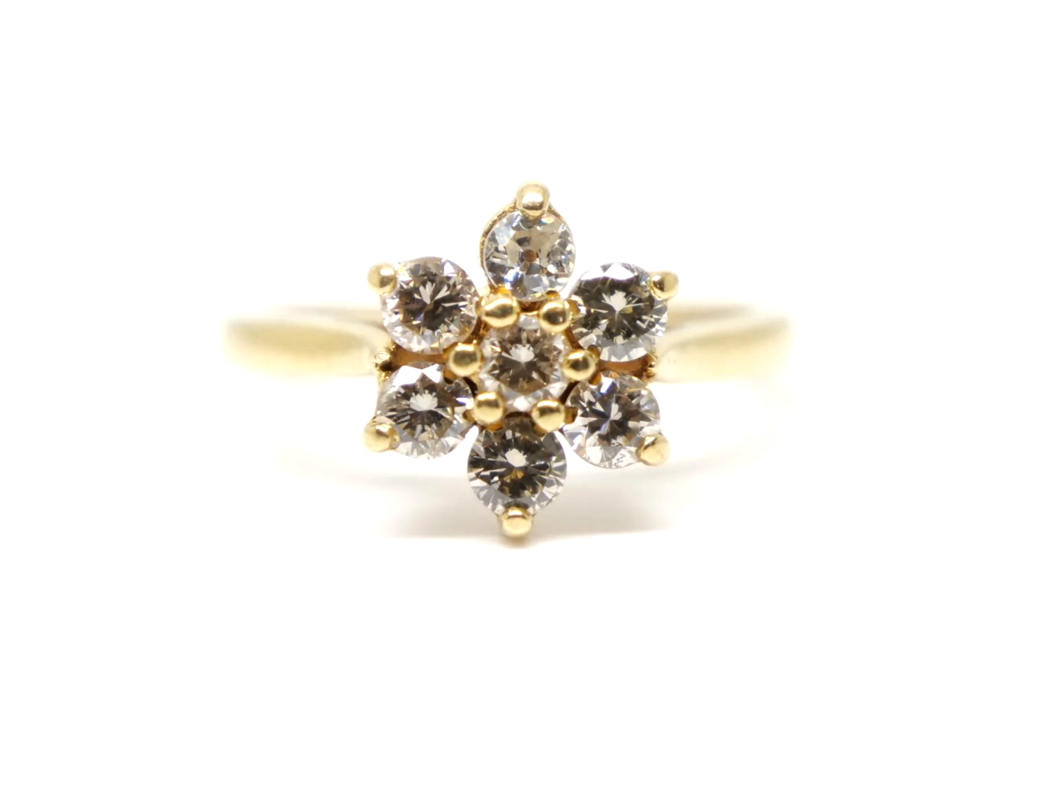18ct yellow gold diamond daisy cluster ring
