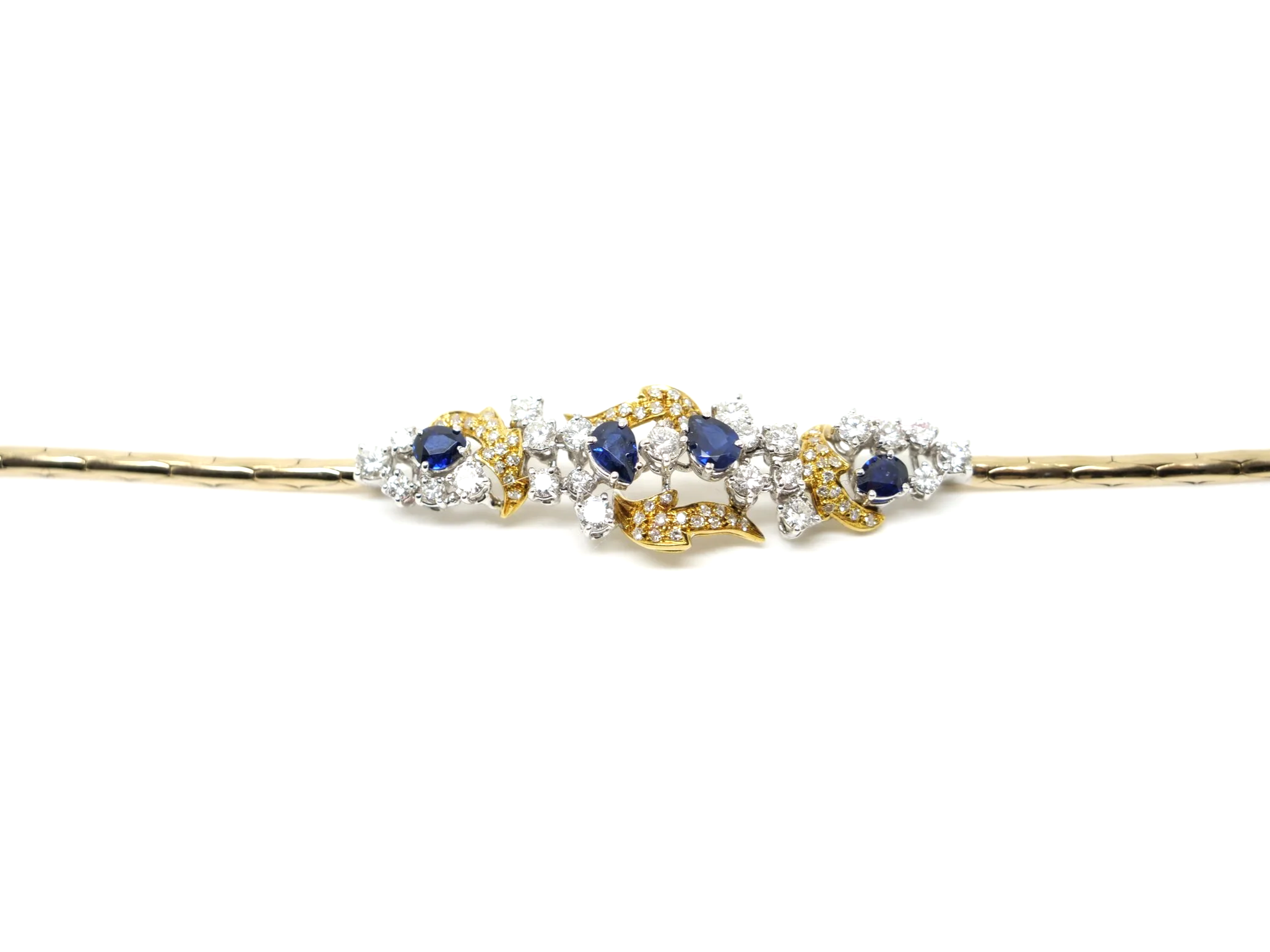 Super vintage 18ct gold sapphire and diamond bracelet, set with gorgeous pear cut sapphires and 2ct brilliant cut diamonds.