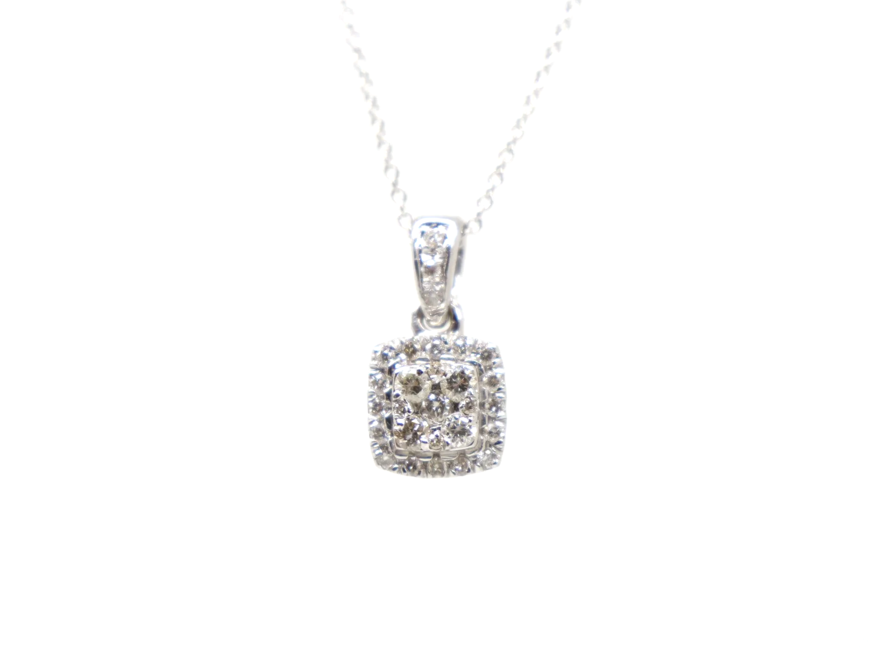 Very pretty 14ct gold diamond halo cluster pendant with diamond bale, set with approximately 0.25ct diamonds.
