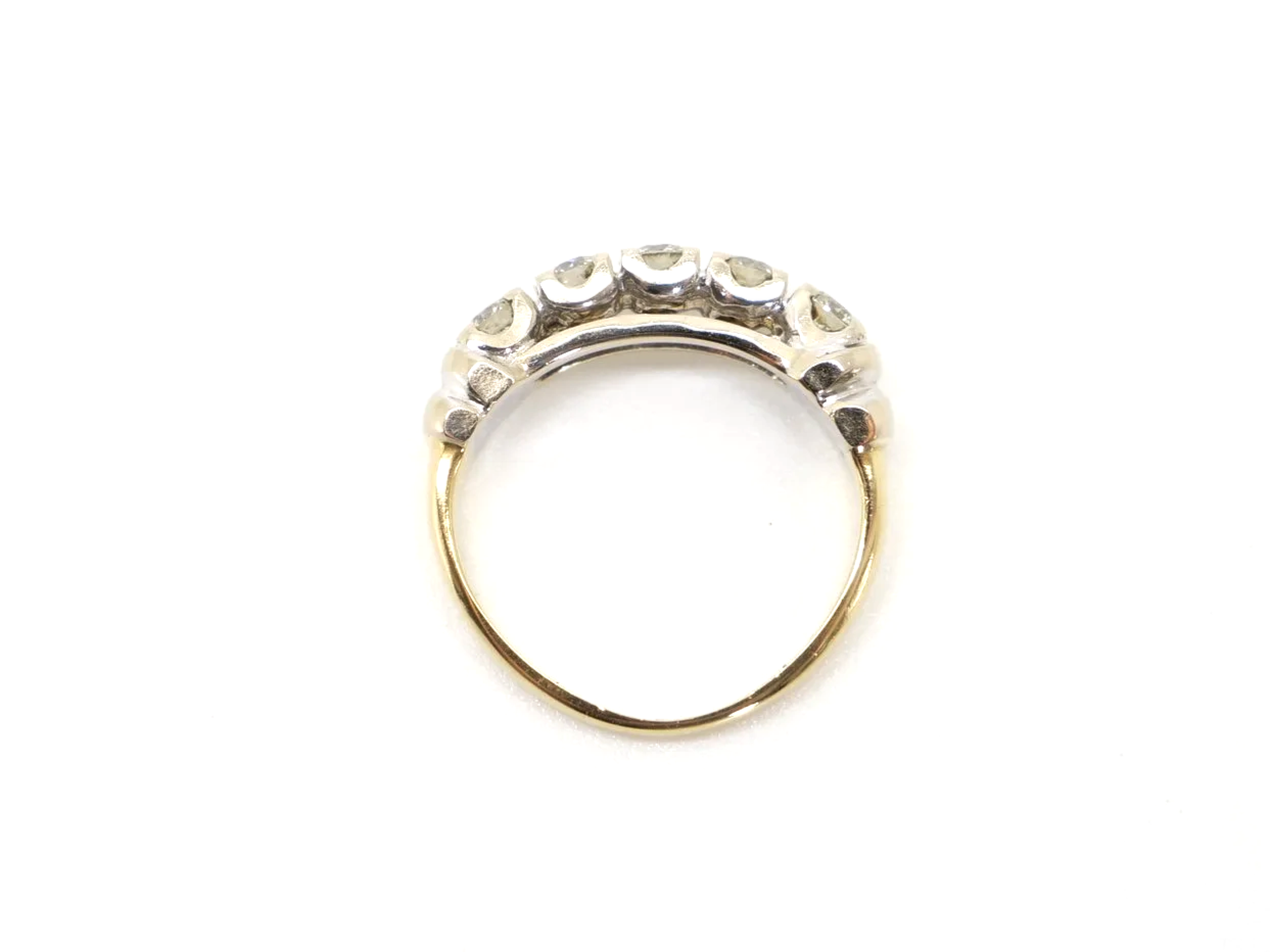 Unusual vintage 18ct gold diamond five stone ring, with five very sparkly brilliant cut diamonds in a scalloped setting.