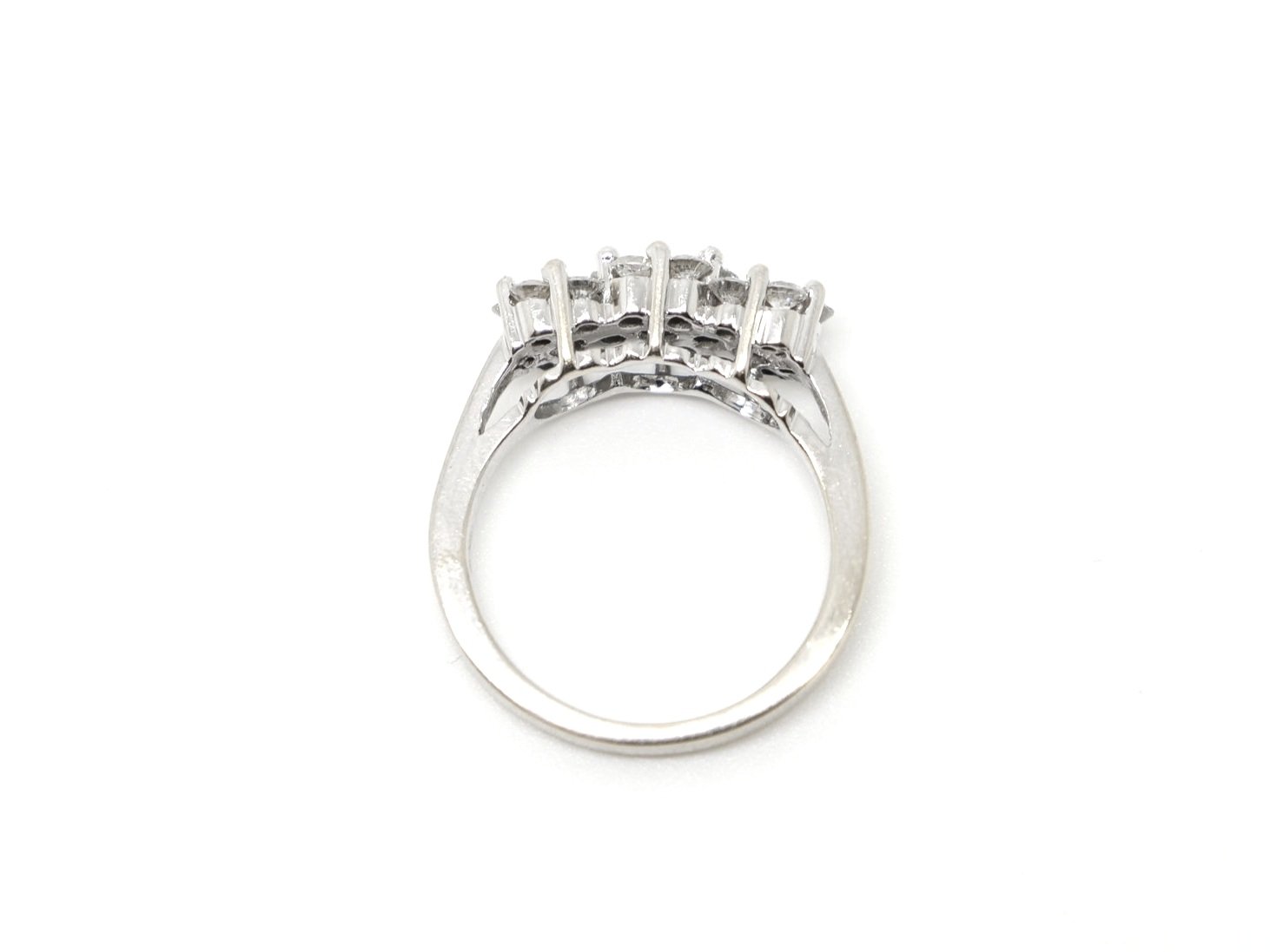 Very sparkly unusual 18ct gold diamond daisy trilogy cluster ring, set with three daisy diamond clusters with approximately 1ct diamonds.