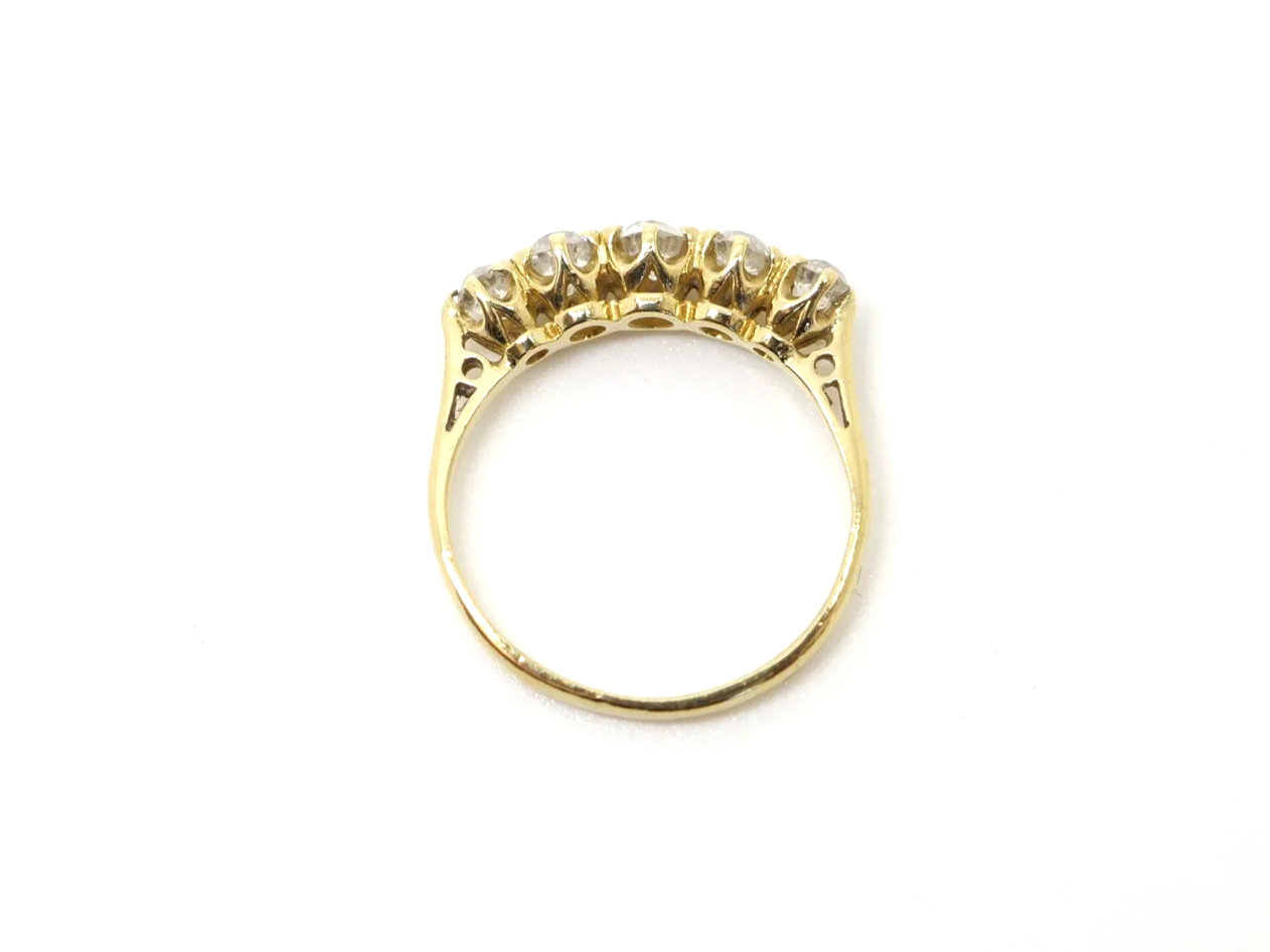 Fabulous 18ct gold vintage diamond five stone ring, set with five old cut diamonds with a total diamond weight of approximately 0.8ct.