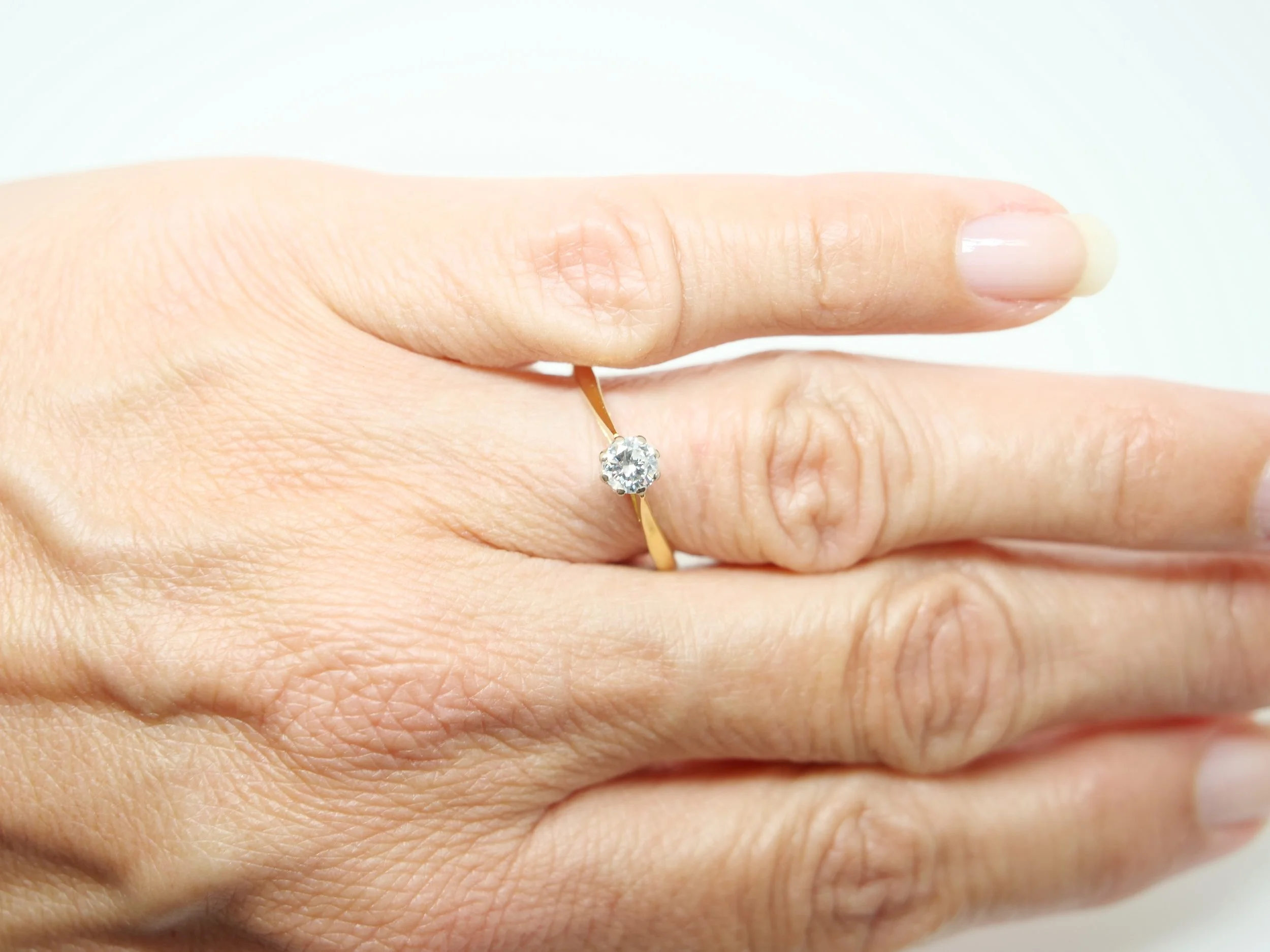 Vintage 18ct gold diamond solitaire engagement ring, 0.33ct, UK size Q