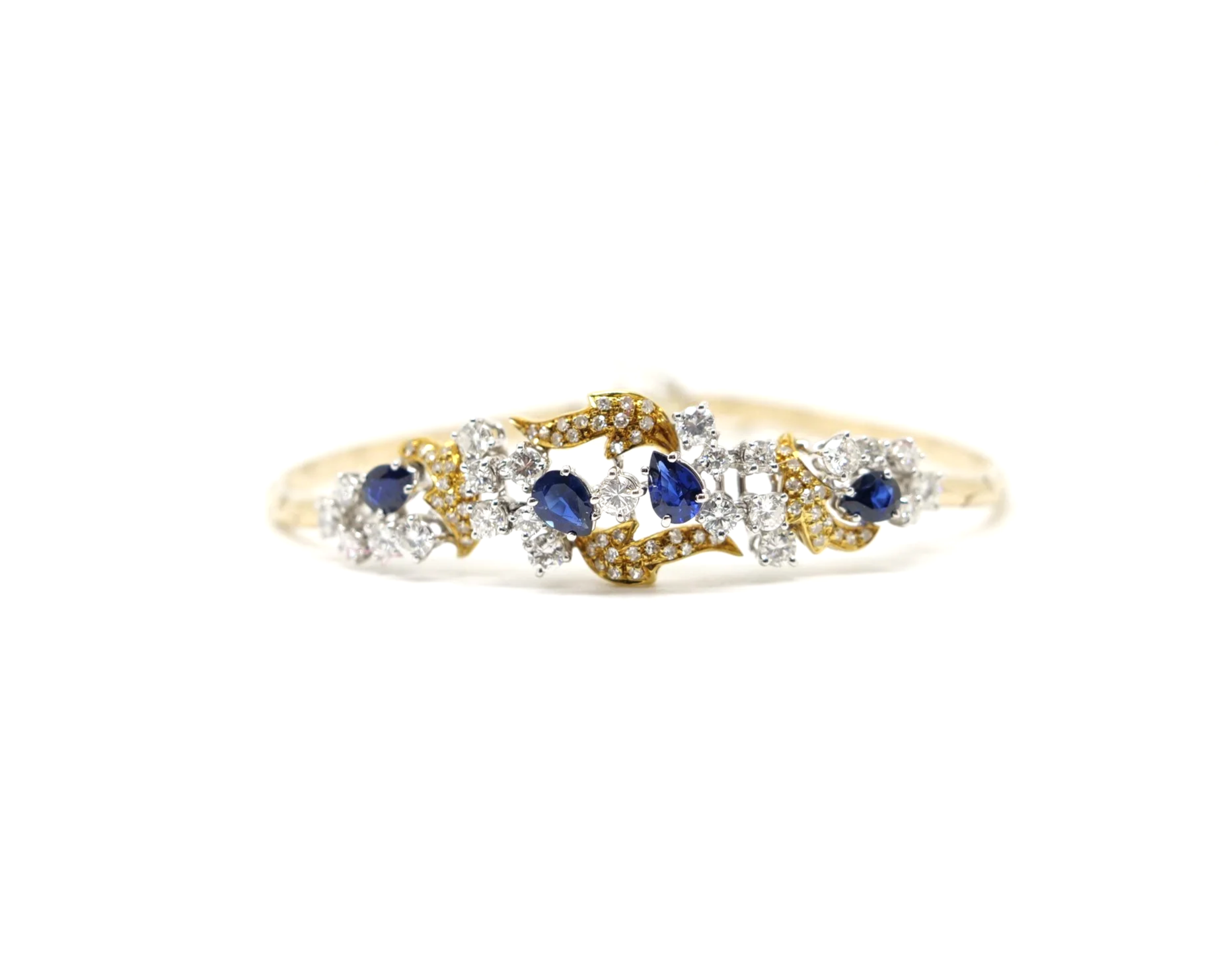 Super vintage 18ct gold sapphire and diamond bracelet, set with gorgeous pear cut sapphires and 2ct brilliant cut diamonds.