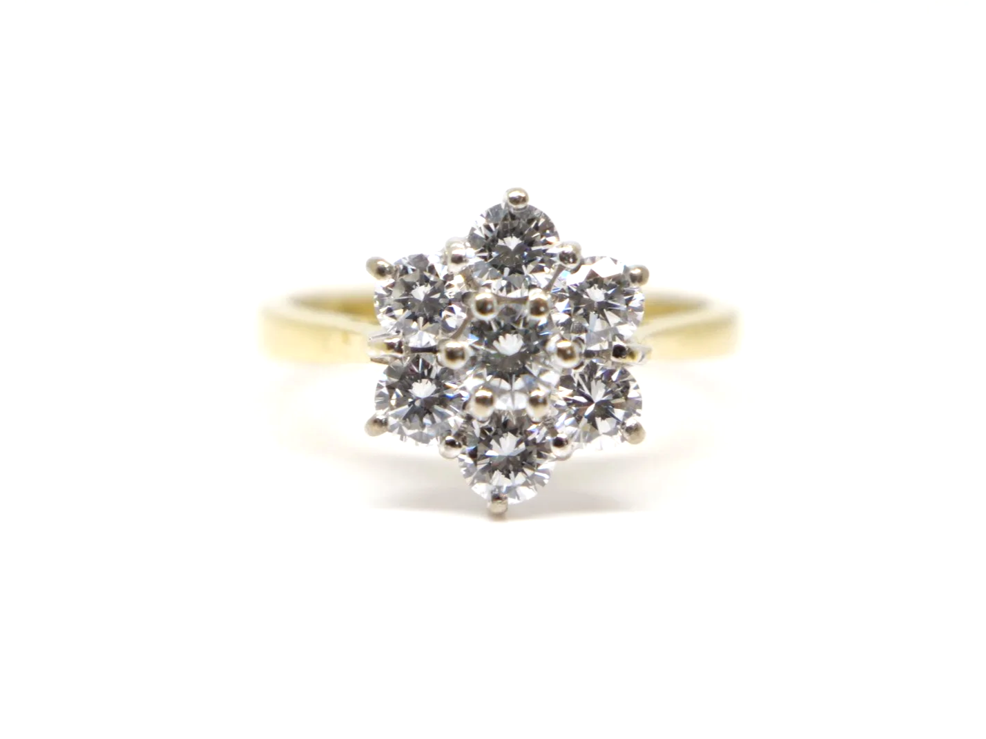 Stunning 18ct gold diamond daisy cluster ring