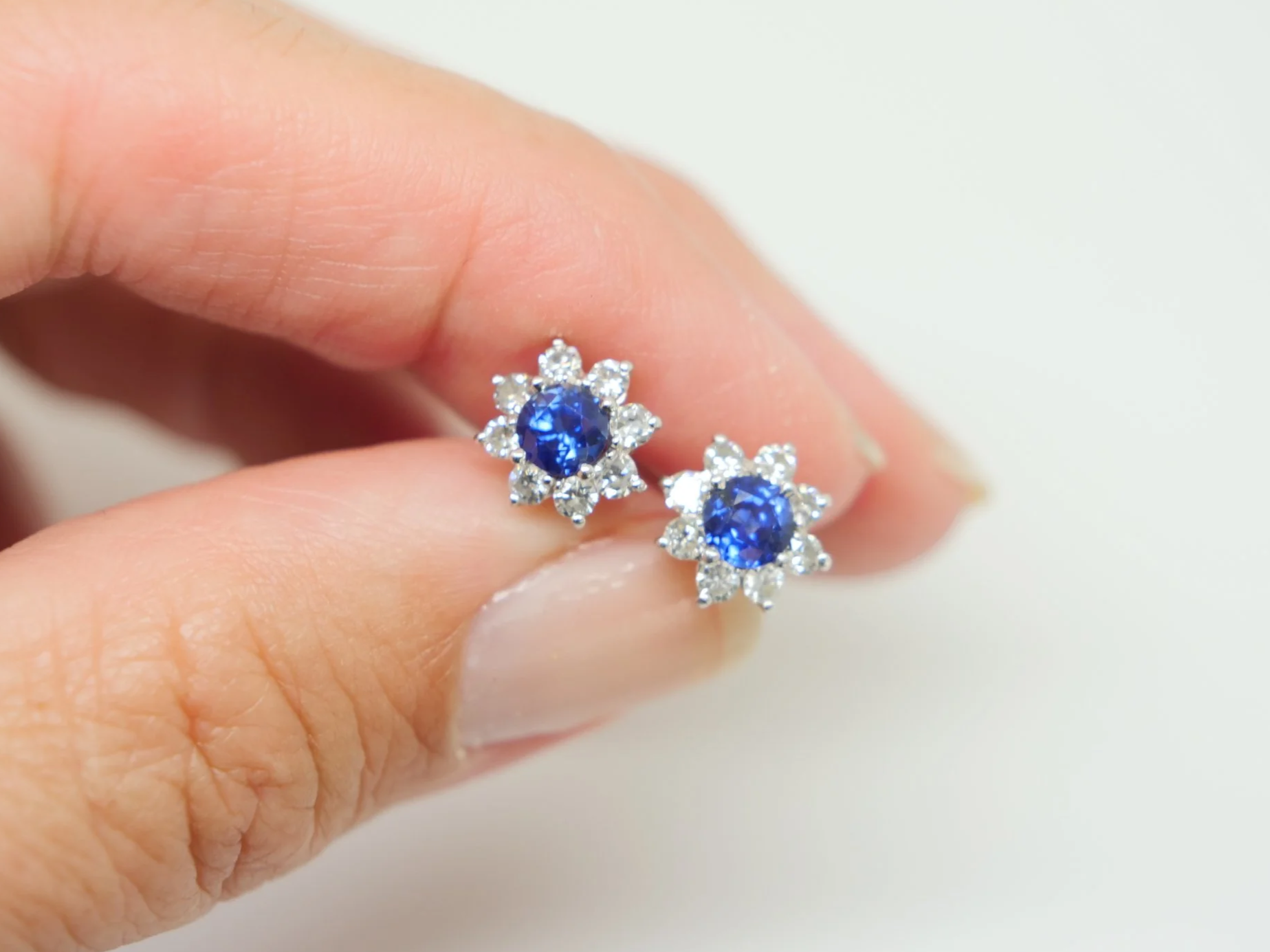 18ct white gold sapphire and diamond cluster stud earrings