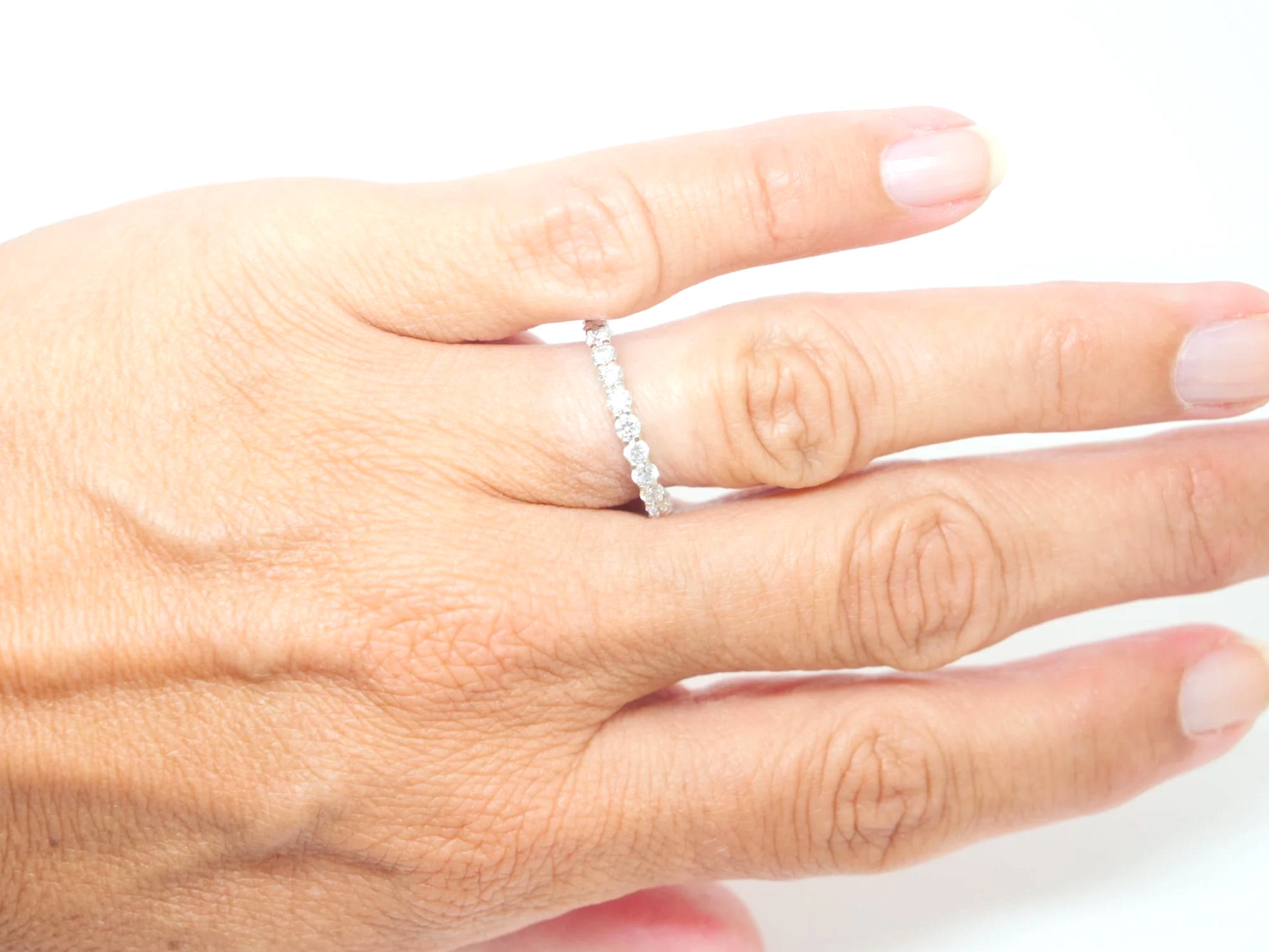 Stunning diamond full eternity ring in 18ct white gold, set all the way around with brilliant cut diamonds totalling approximately 1.4ct.