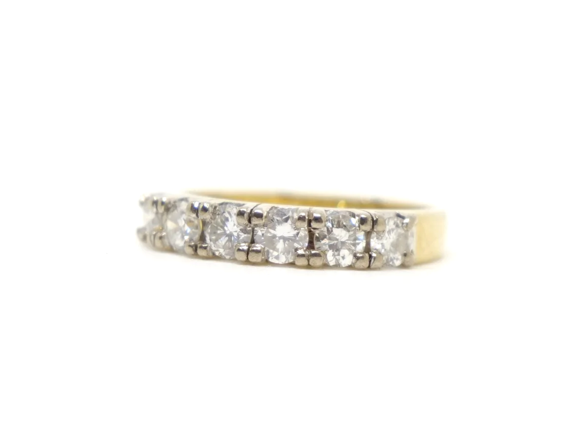 Gorgeous 18ct gold diamond half eternity ring, set with six brilliant cut diamonds of approximately 1ct.