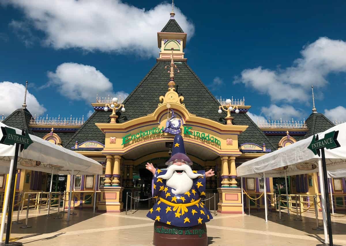 Enchanted-Kingdom-Laguna.jpg