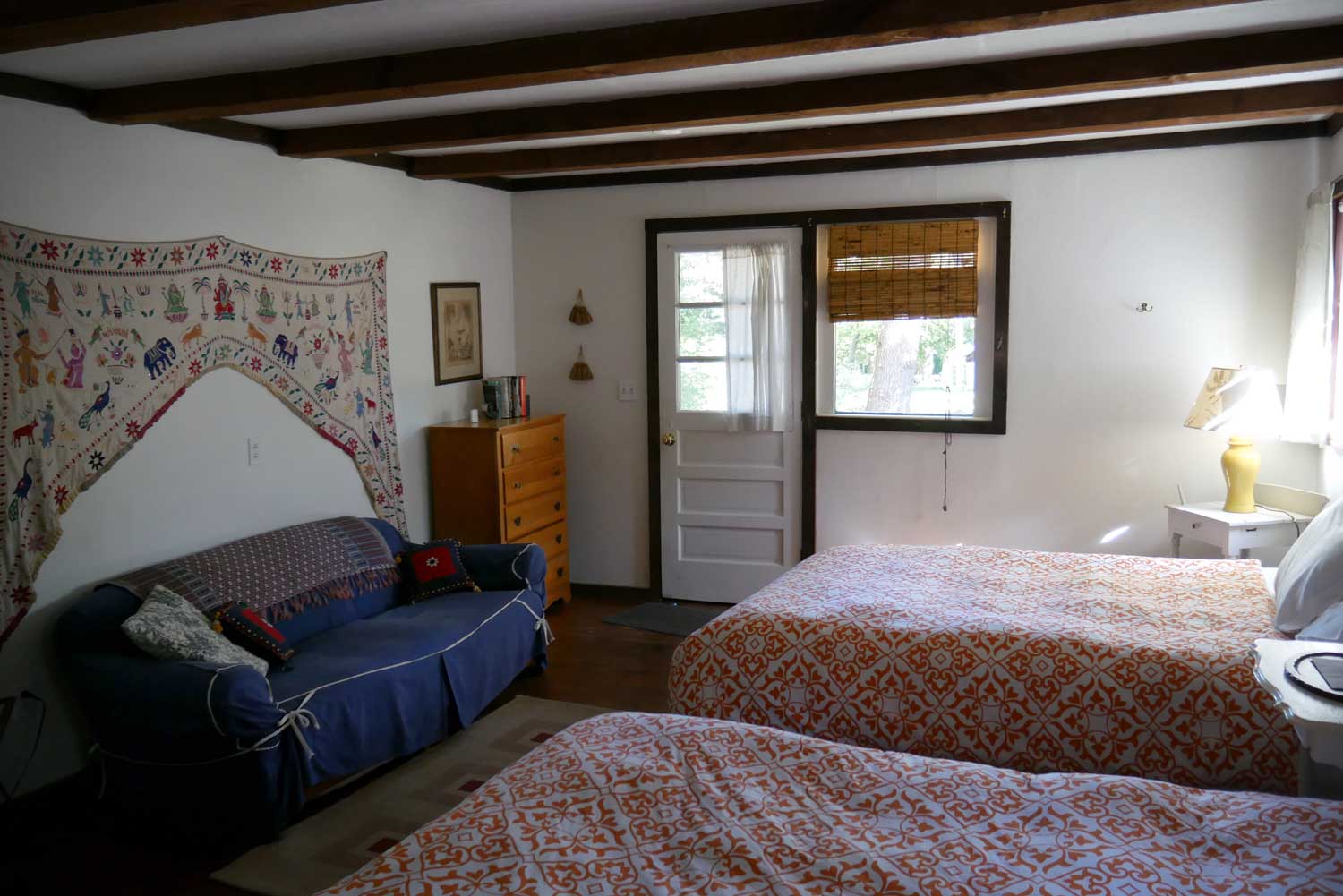 Room 16, Sage Cottage