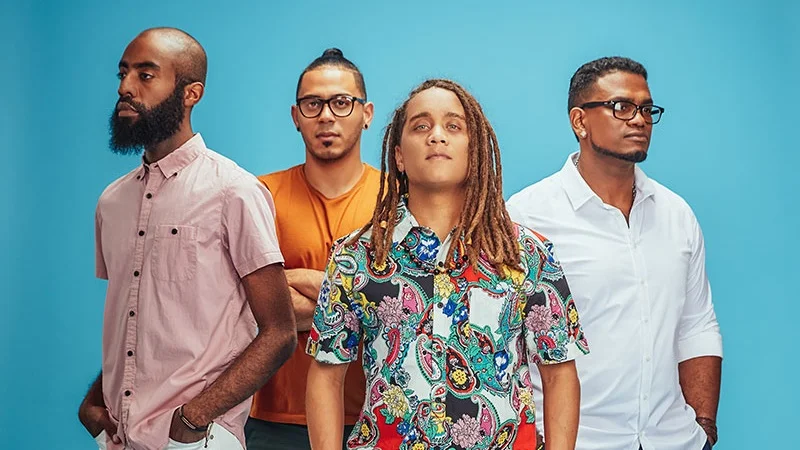 BAND_1+LR.jpg