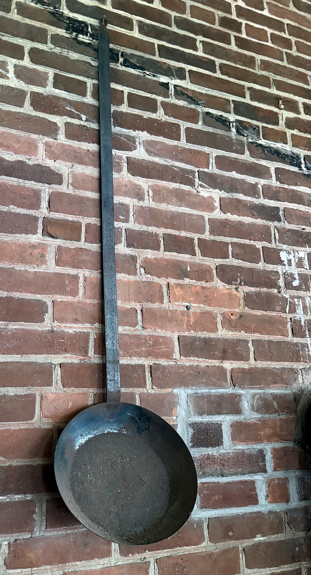 273 Hand-forged hearth skillet.jpg
