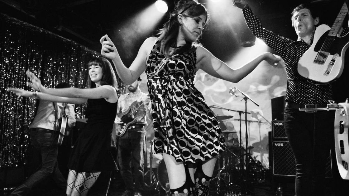Bronco Bullfrog & MOD Dance Party — Race Brook Lodge