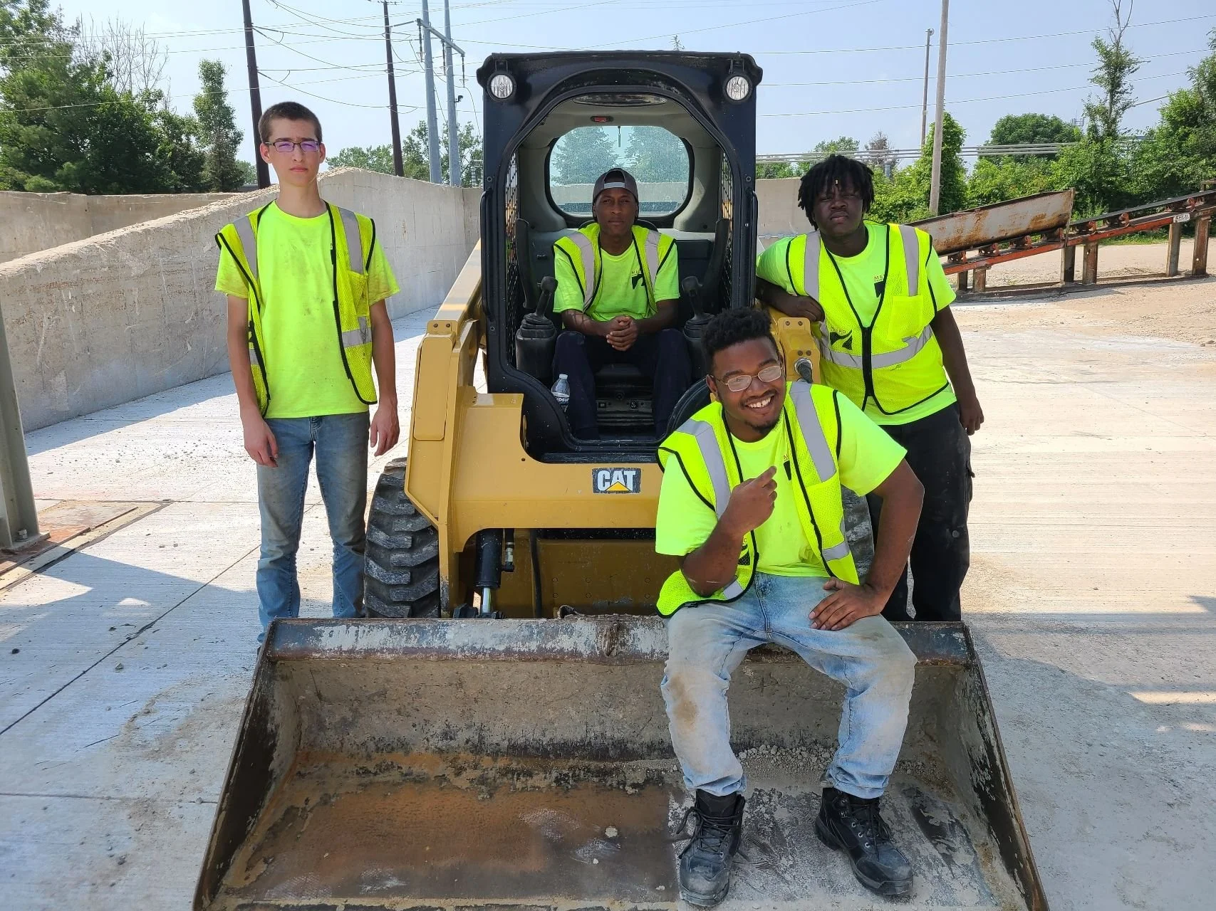 Metro Pavers Interns 2021.jpeg