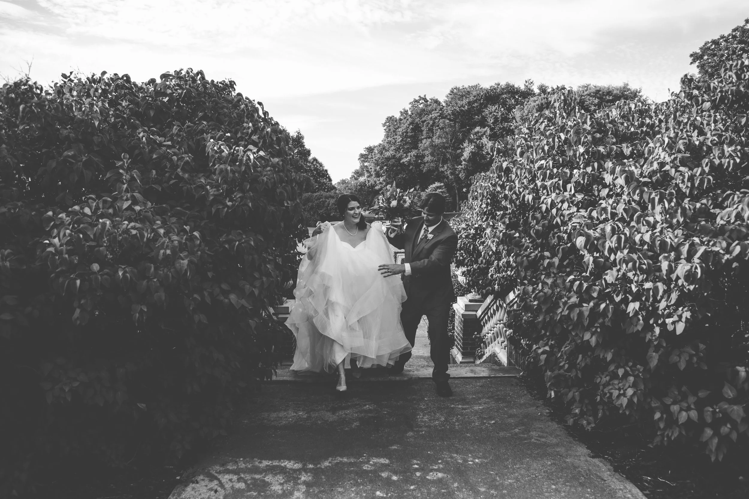 Lindsey and Ethan | Kansas City Wedding at Longview Mansion