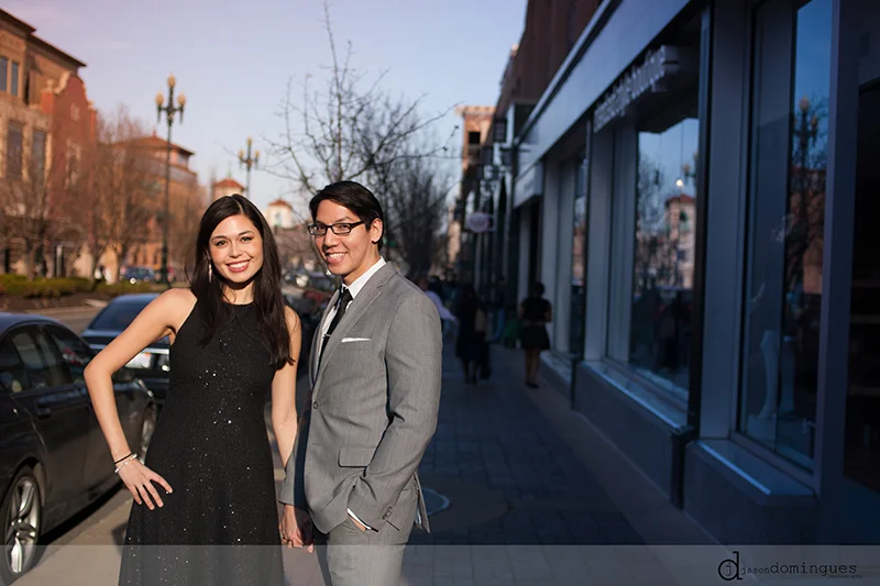 jason-domingues-photography-engagement-session-plaza-kansas-city-downtown-midtown-liberty-memoral-0003