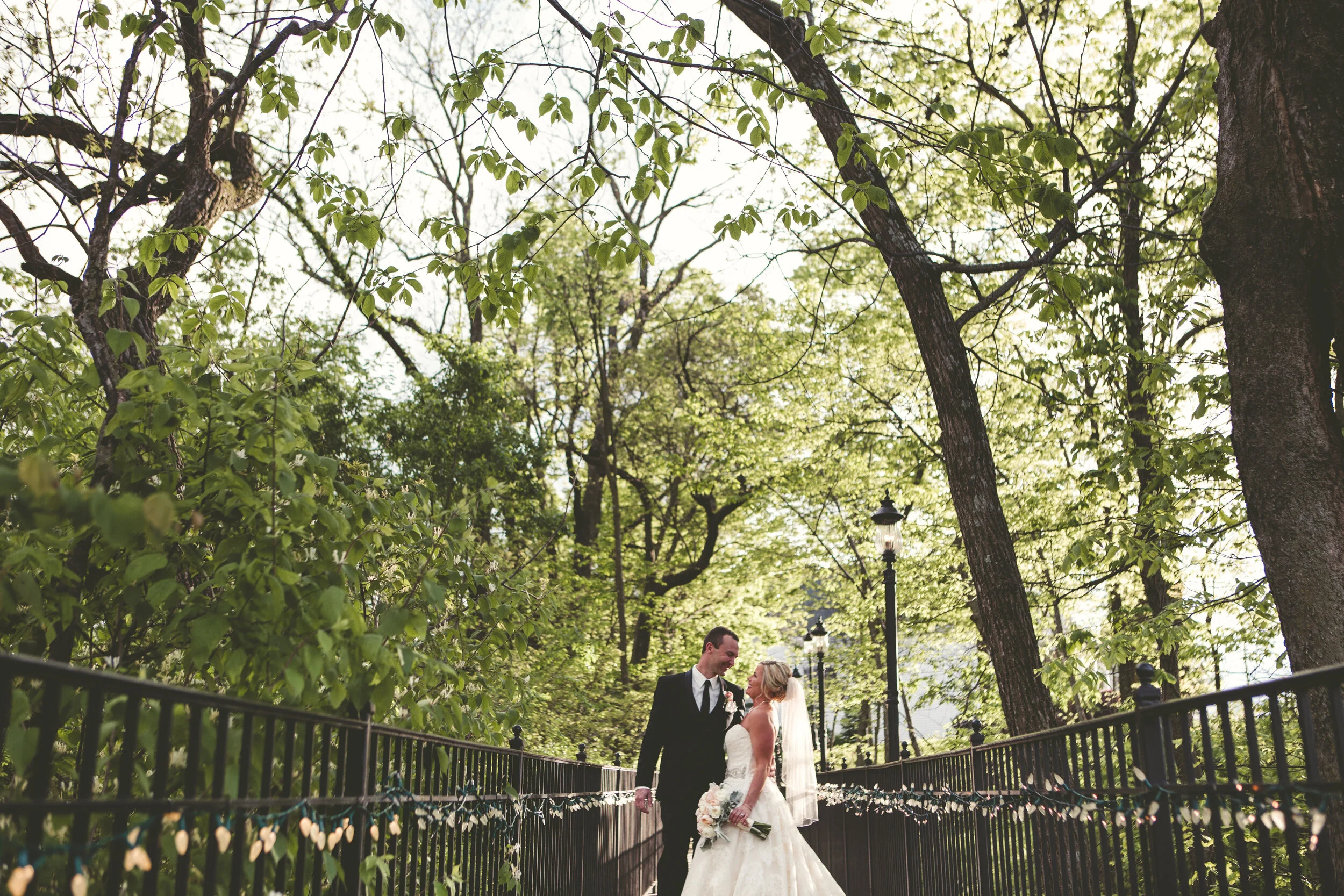 Stevie and Jeff | Kansas City Wedding at Hawthorne House