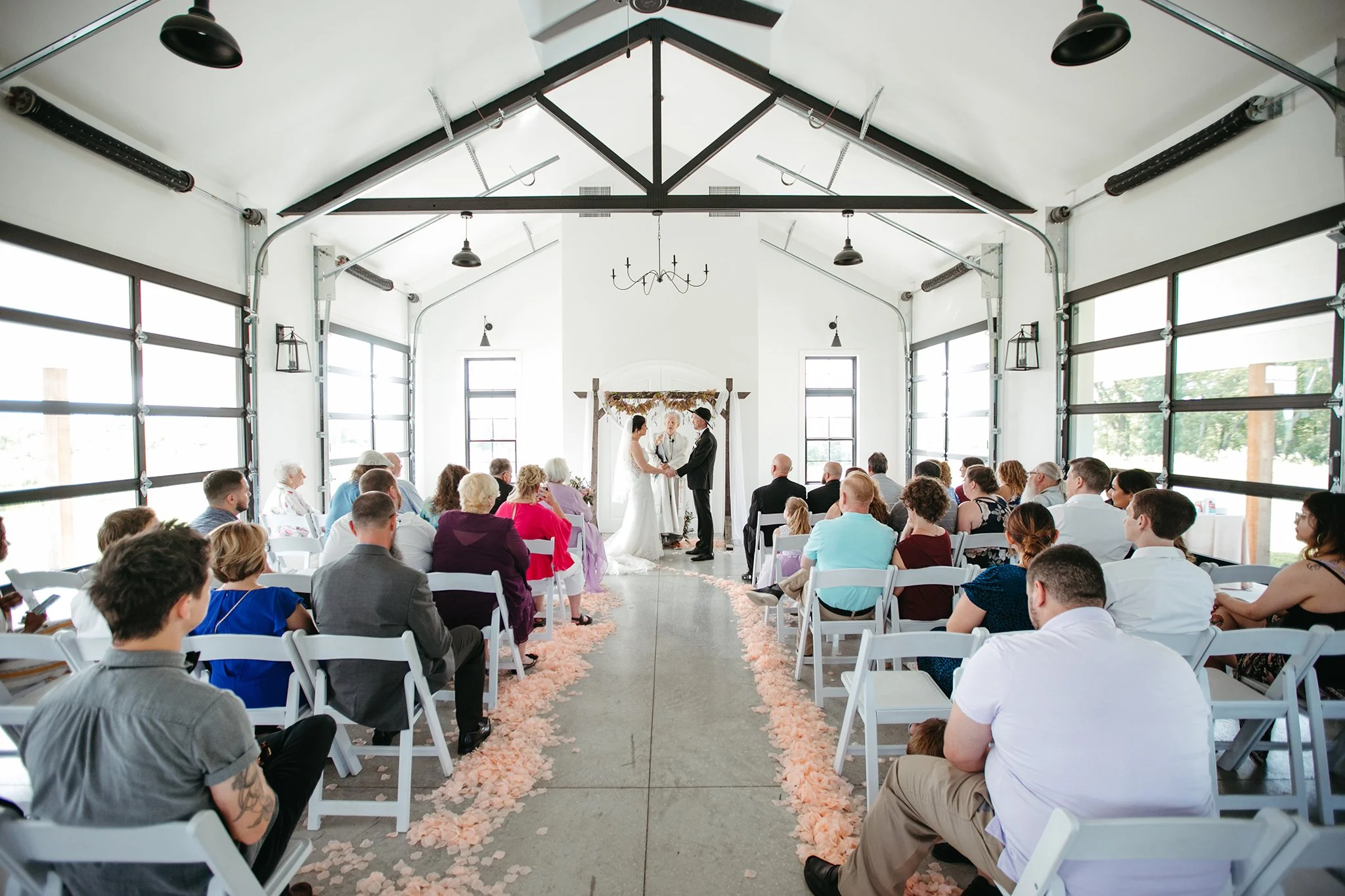 the-brim-kansas-city-wedding-photographer-jason-domingues-photography-cassie-brendan-blog-0007.jpg