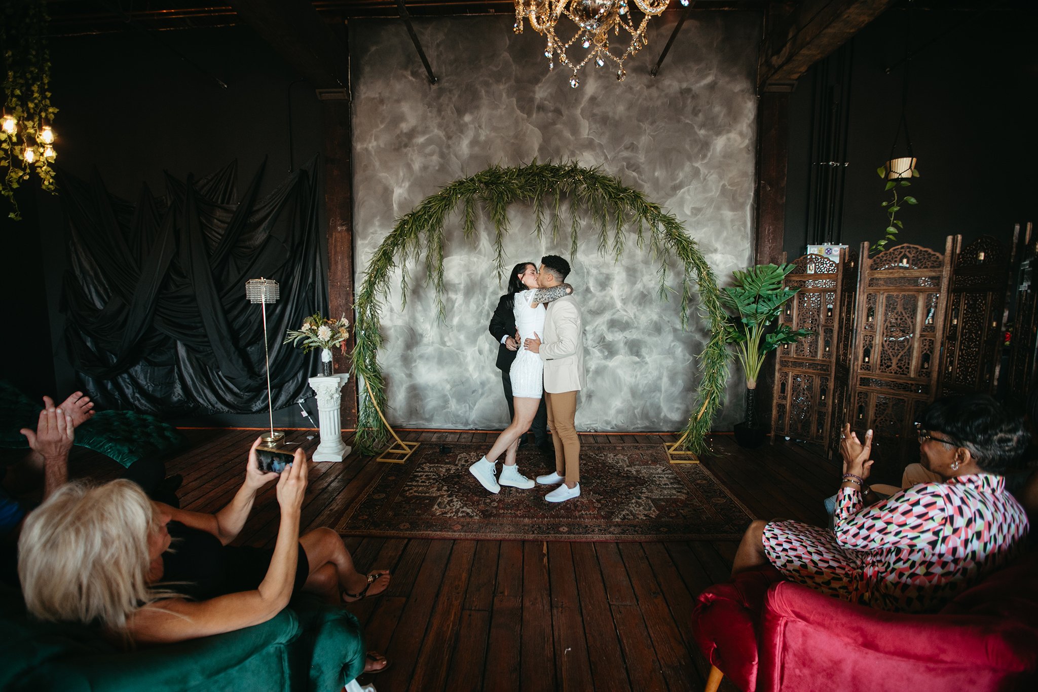 kansas-city-wedding-photographer-jason-domingues-photography-taylor-ian-blog-0008.jpg